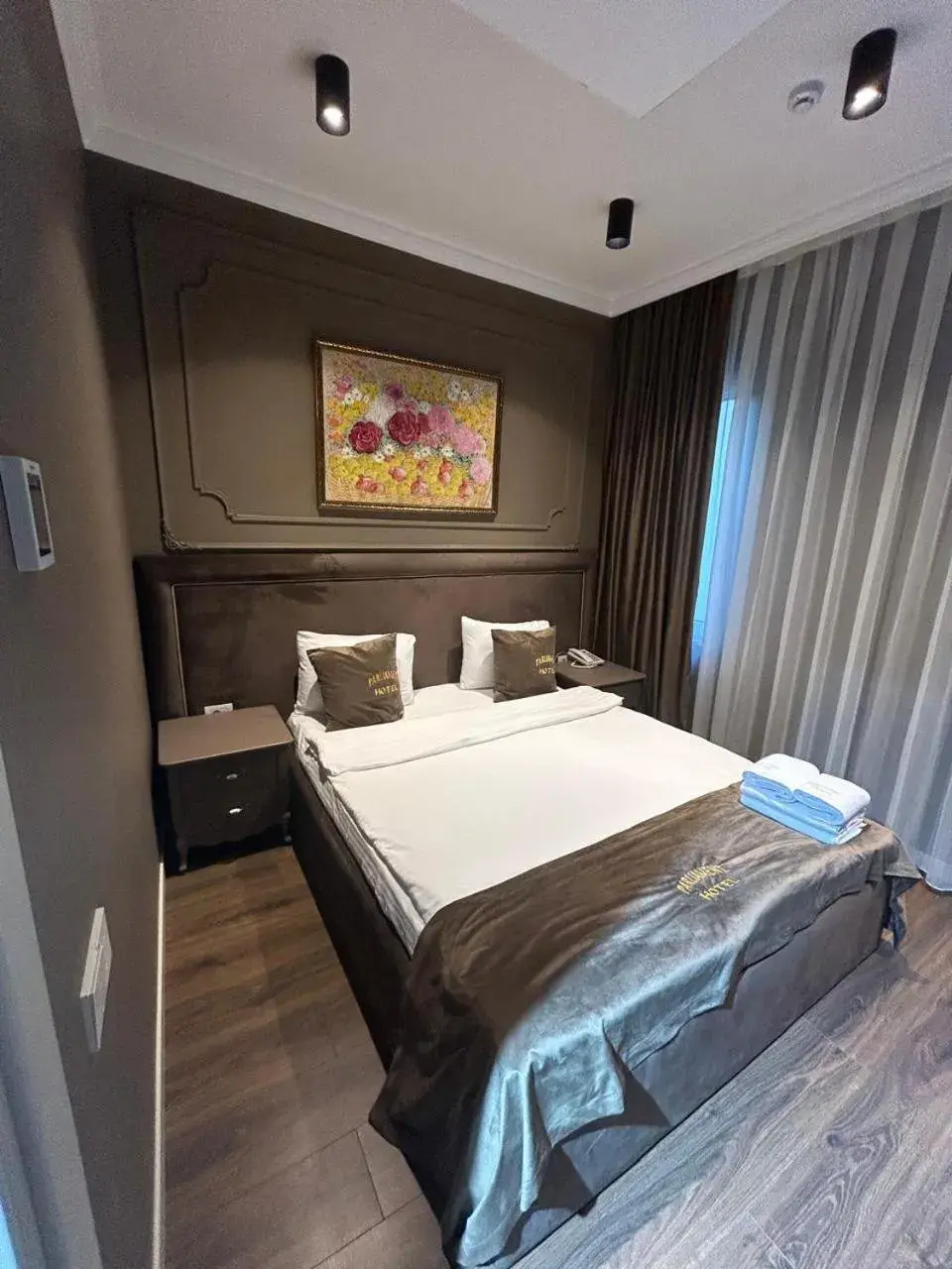 Deluxe Double Room in Sunday Hotel Baku Deluxe Double Room in Sunday Hotel Baku