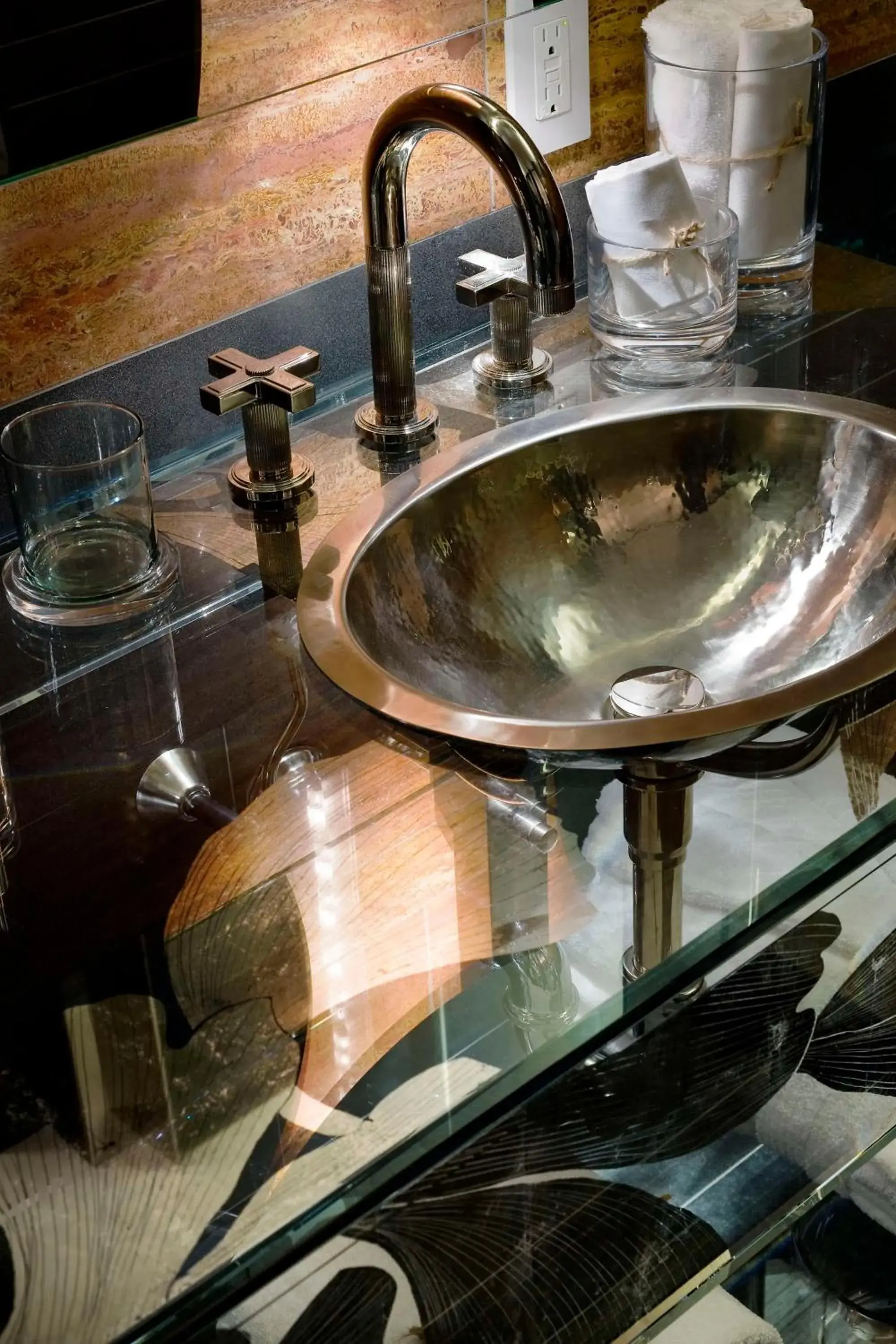 One-Bedroom Suite with Terrace in Andaz 5th Avenue, By Hyatt One-Bedroom Suite with Terrace in Andaz 5th Avenue, By Hyatt