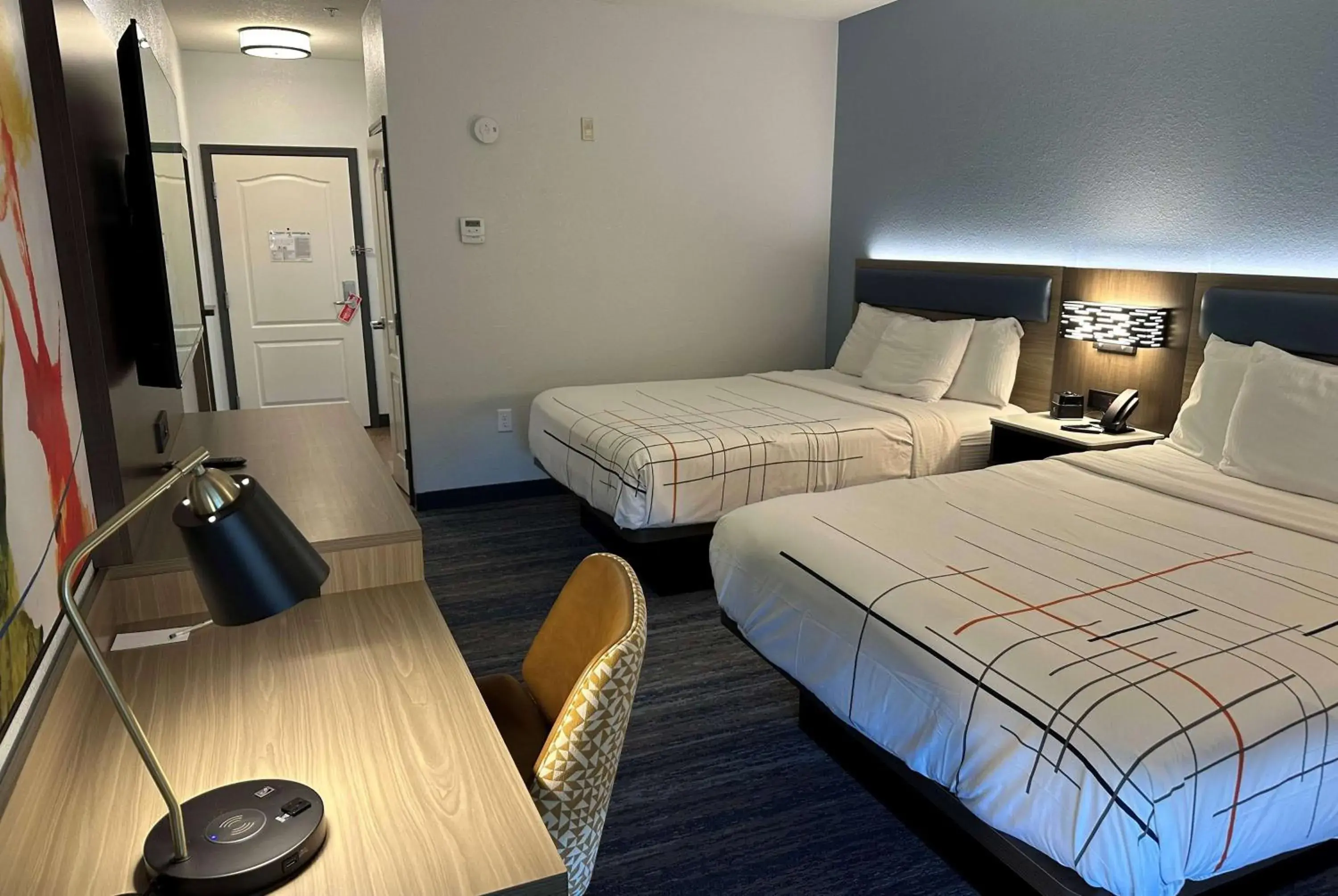 Deluxe Queen Room with Two Queen Beds in La Quinta by Wyndham Macon West Deluxe Queen Room with Two Queen Beds in La Quinta by Wyndham Macon West