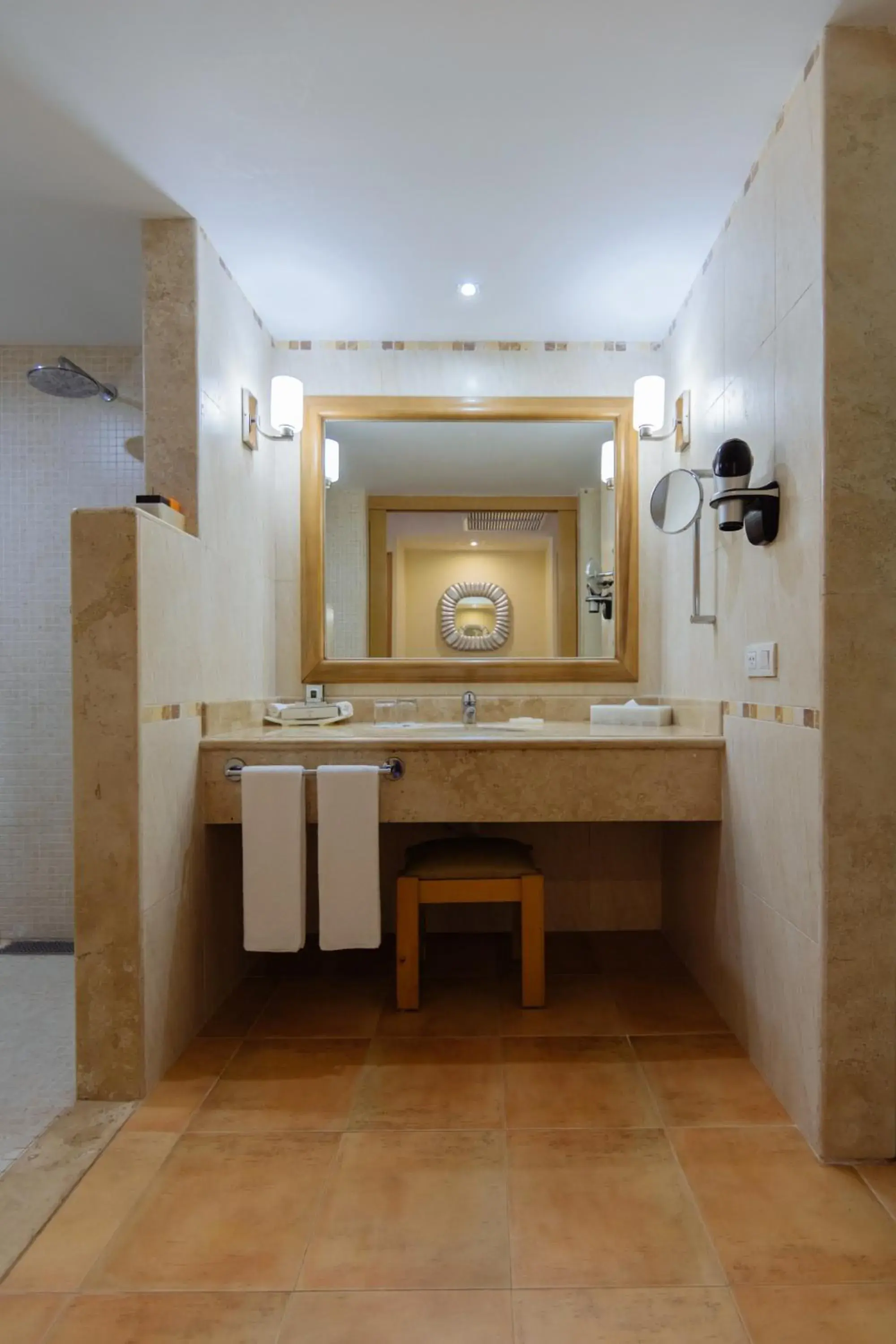 Superior Room in Barceló Maya Tropical - All Inclusive Superior Room in Barceló Maya Tropical - All Inclusive