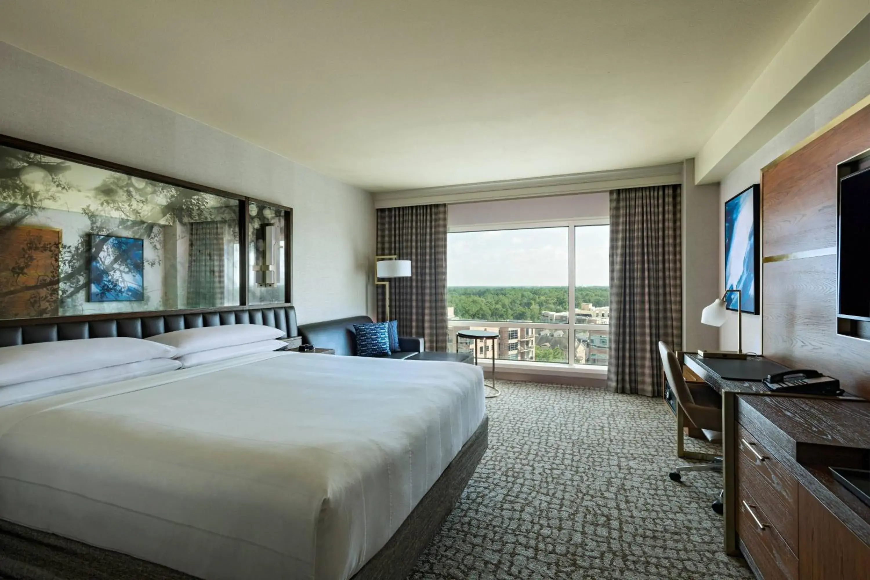 Guest Room with King Bed and Water View in The Woodlands Waterway Marriott Hotel and Convention Center Guest Room with King Bed and Water View in The Woodlands Waterway Marriott Hotel and Convention Center