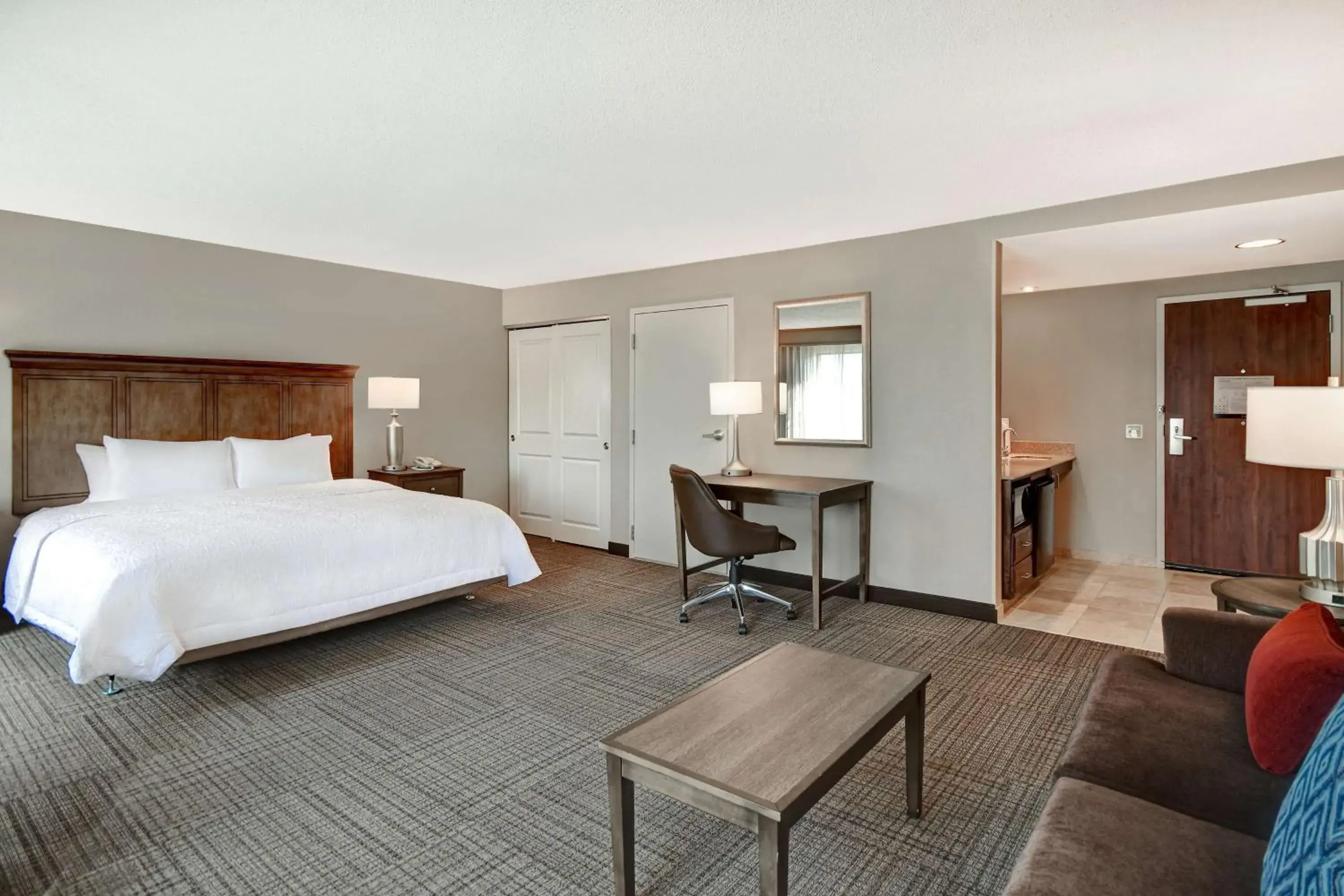 King Studio - Mobility and Hearing Access/Non-Smoking in Hampton Inn & Suites Alexandria Old Town Area South King Studio - Mobility and Hearing Access/Non-Smoking in Hampton Inn & Suites Alexandria Old Town Area South