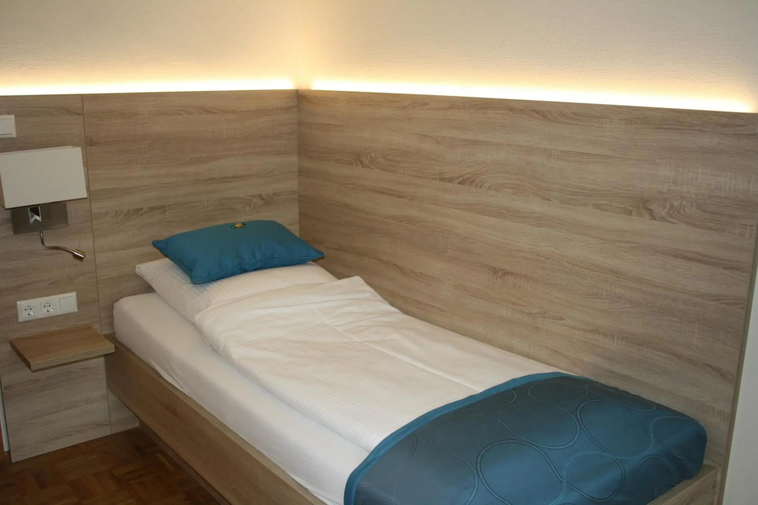 Comfort Single Room - single occupancy in Hotel Schwarzer Adler Comfort Single Room - single occupancy in Hotel Schwarzer Adler