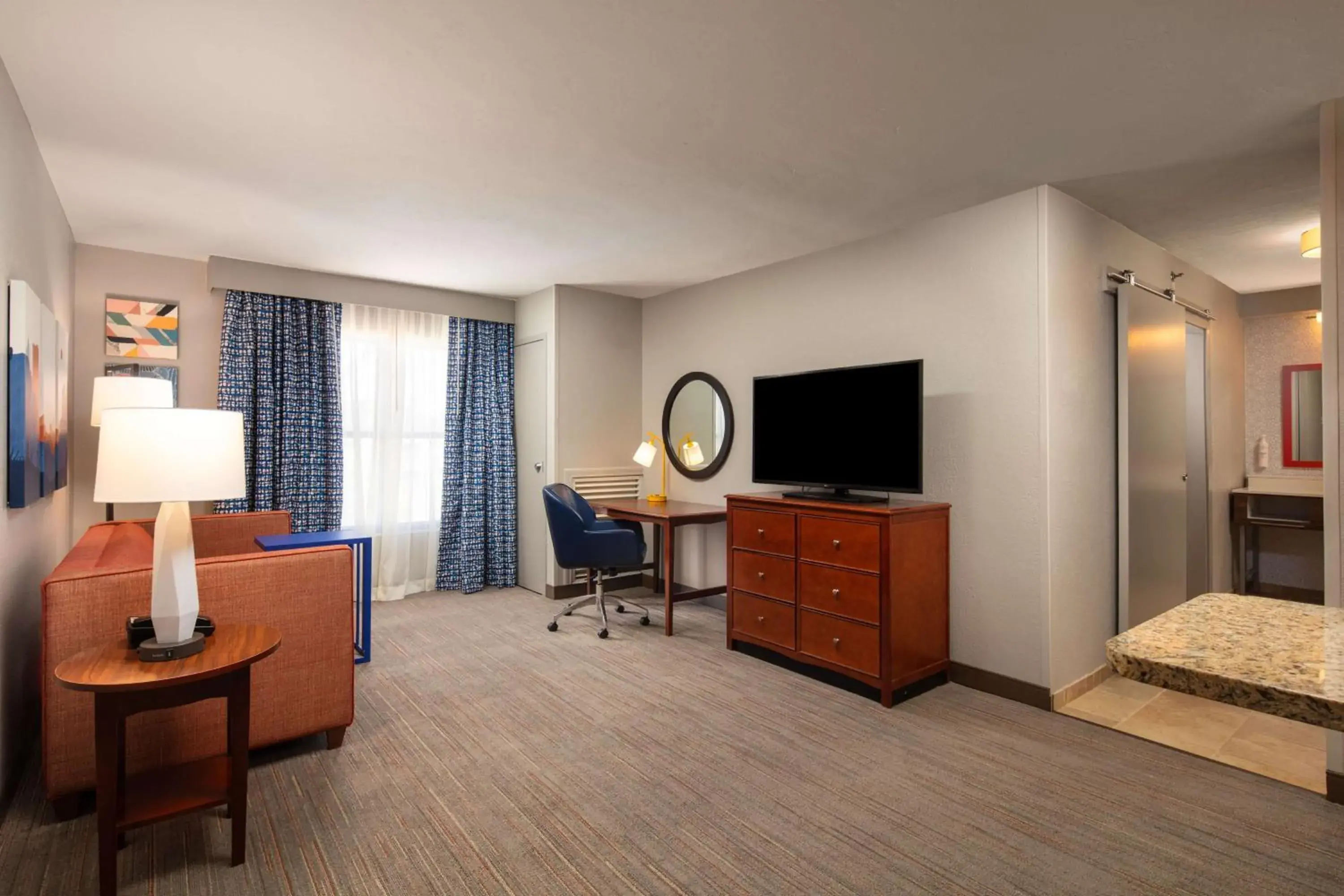 One Bedroom Queen Suite with Kitchen -Non-Smoking in Hampton Inn & Suites El Paso-Airport One Bedroom Queen Suite with Kitchen -Non-Smoking in Hampton Inn & Suites El Paso-Airport
