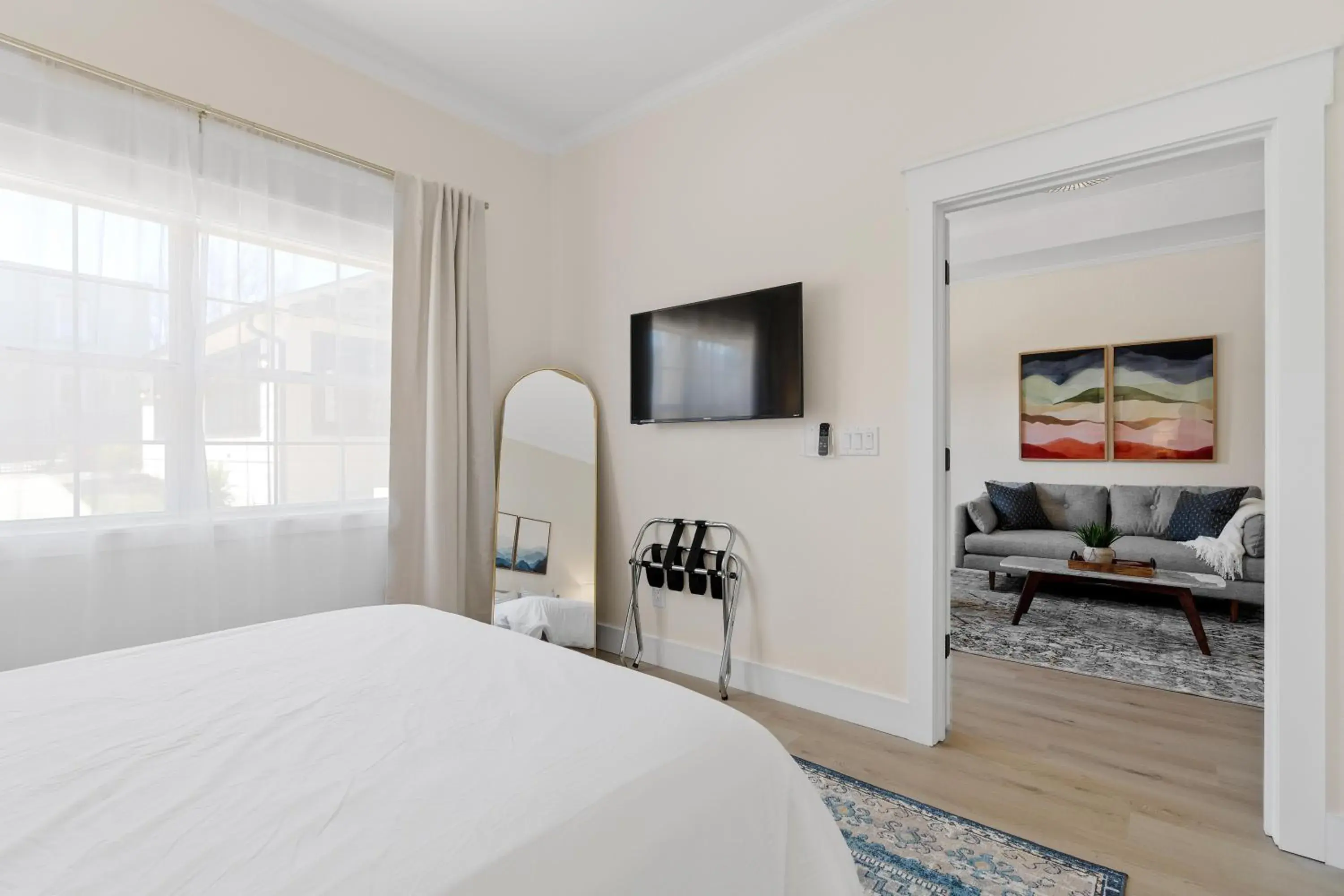 Deluxe Queen Suite in 27 on Park Boutique Hotel & Venue Deluxe Queen Suite in 27 on Park Boutique Hotel & Venue