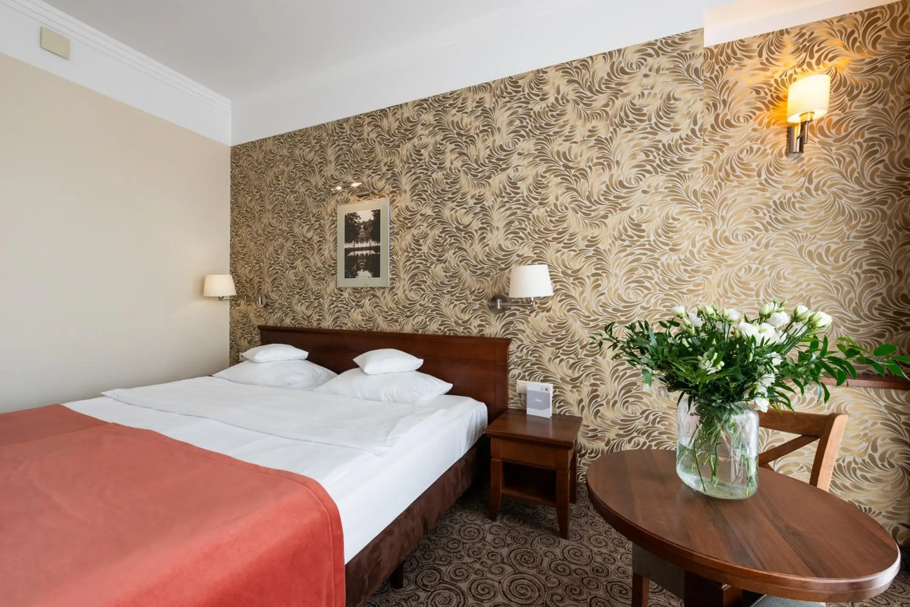 Double or Twin Room in Hotel Esperanto Double or Twin Room in Hotel Esperanto