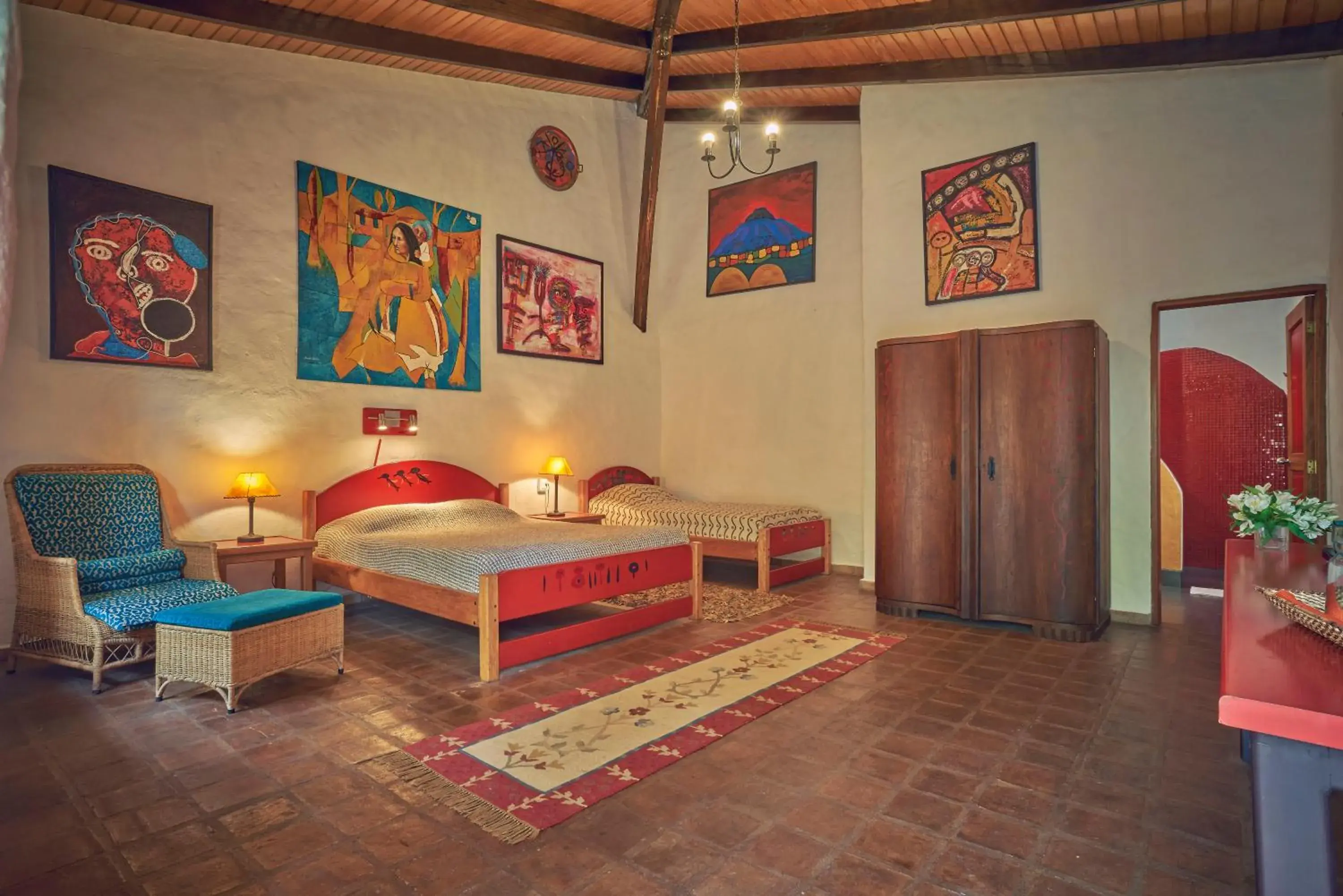 Superior Triple Room in Hosteria Museart Pantavi Superior Triple Room in Hosteria Museart Pantavi