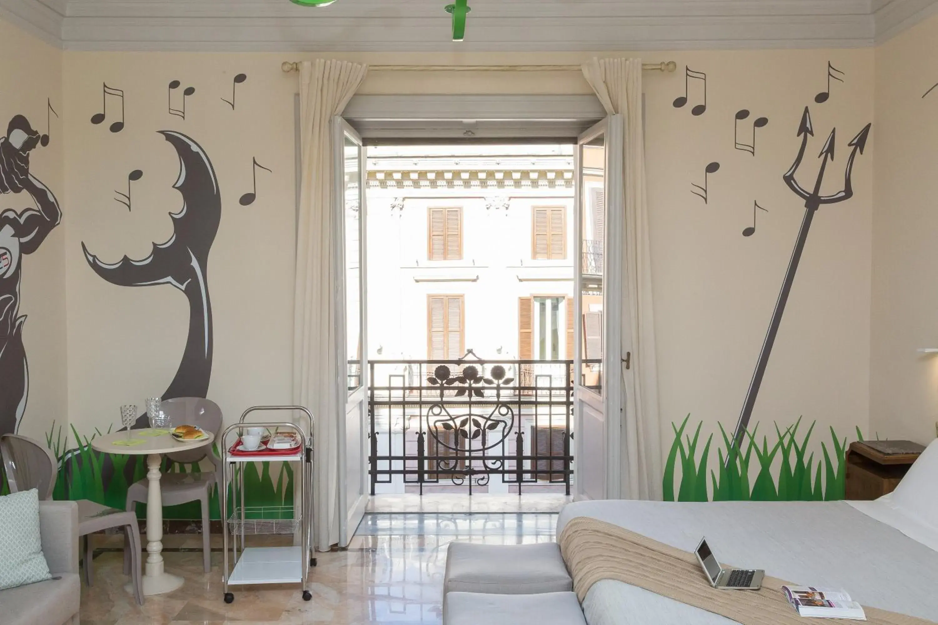 Tritone 125 Suite Tritone 125 Suite