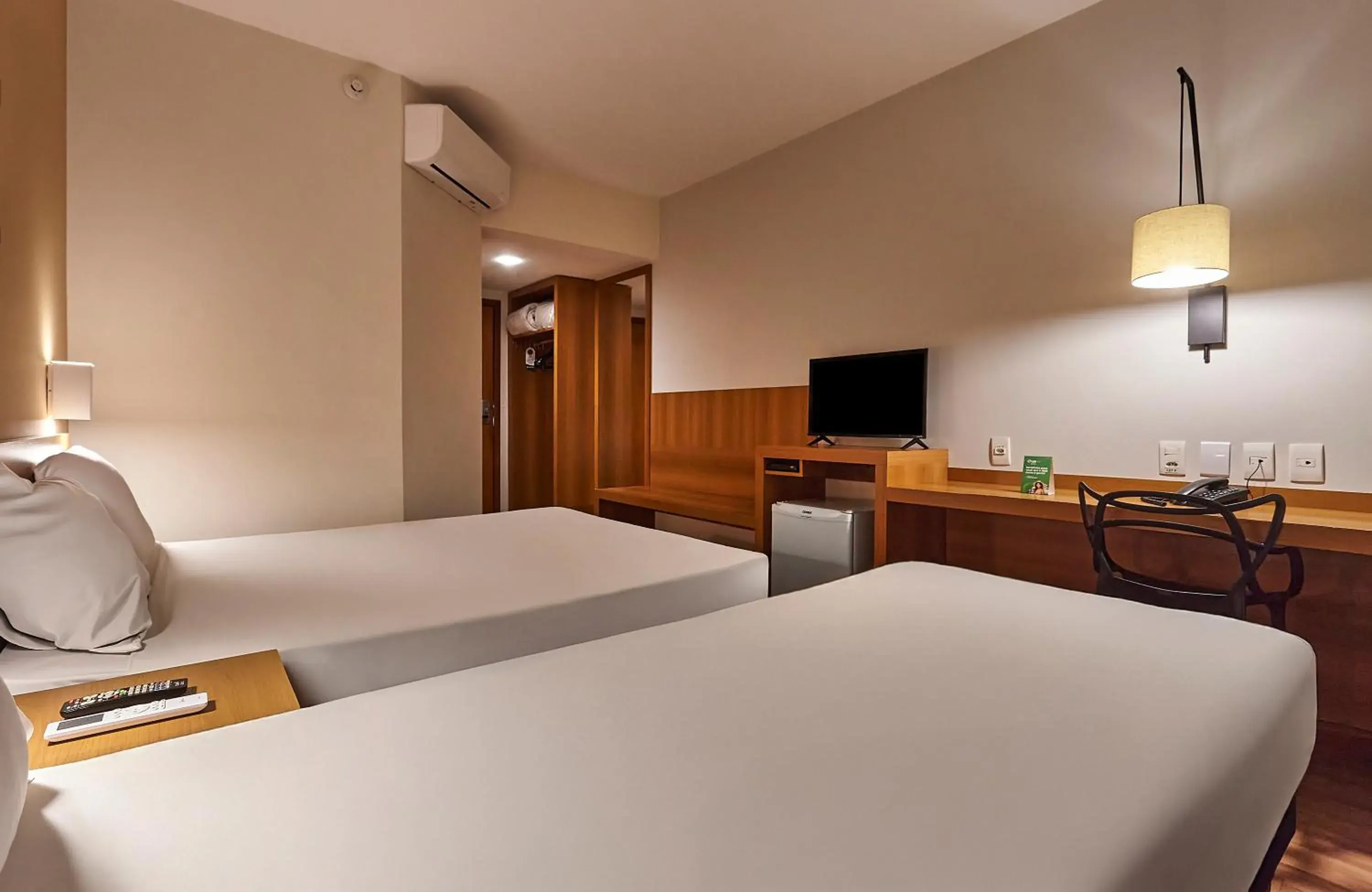 Standard Apartment with Twin Beds - single occupancy in Hotel Nacional Inn Bauru Standard Apartment with Twin Beds - single occupancy in Hotel Nacional Inn Bauru