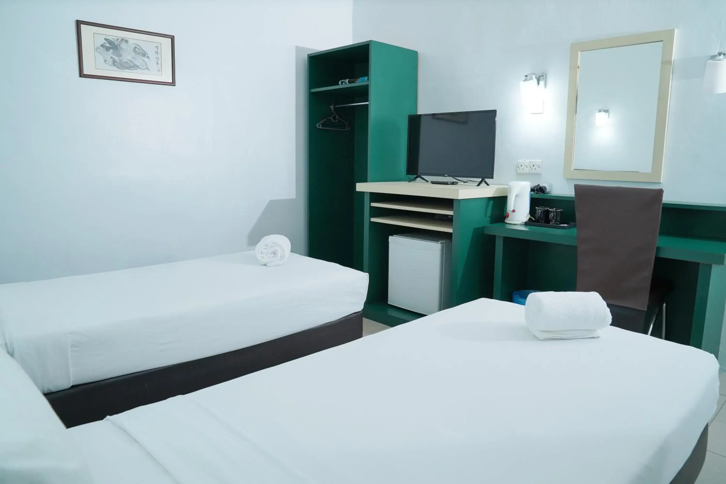 Superior Twin Room in Dowifi Hotel -Self Service Kiosk Superior Twin Room in Dowifi Hotel -Self Service Kiosk