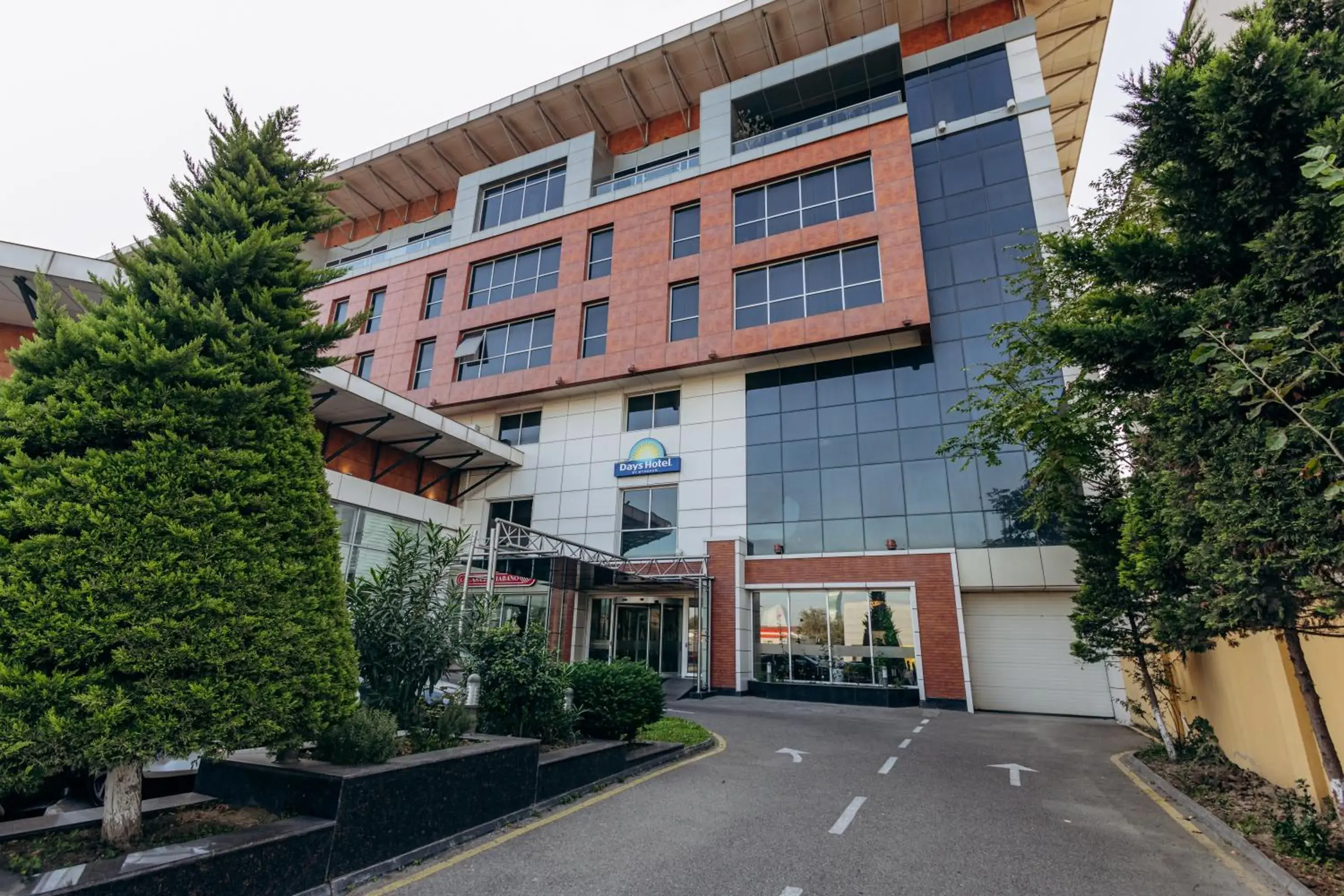 Twin Room - Smoking in Days Hotel By Wyndham Baku Twin Room - Smoking in Days Hotel By Wyndham Baku