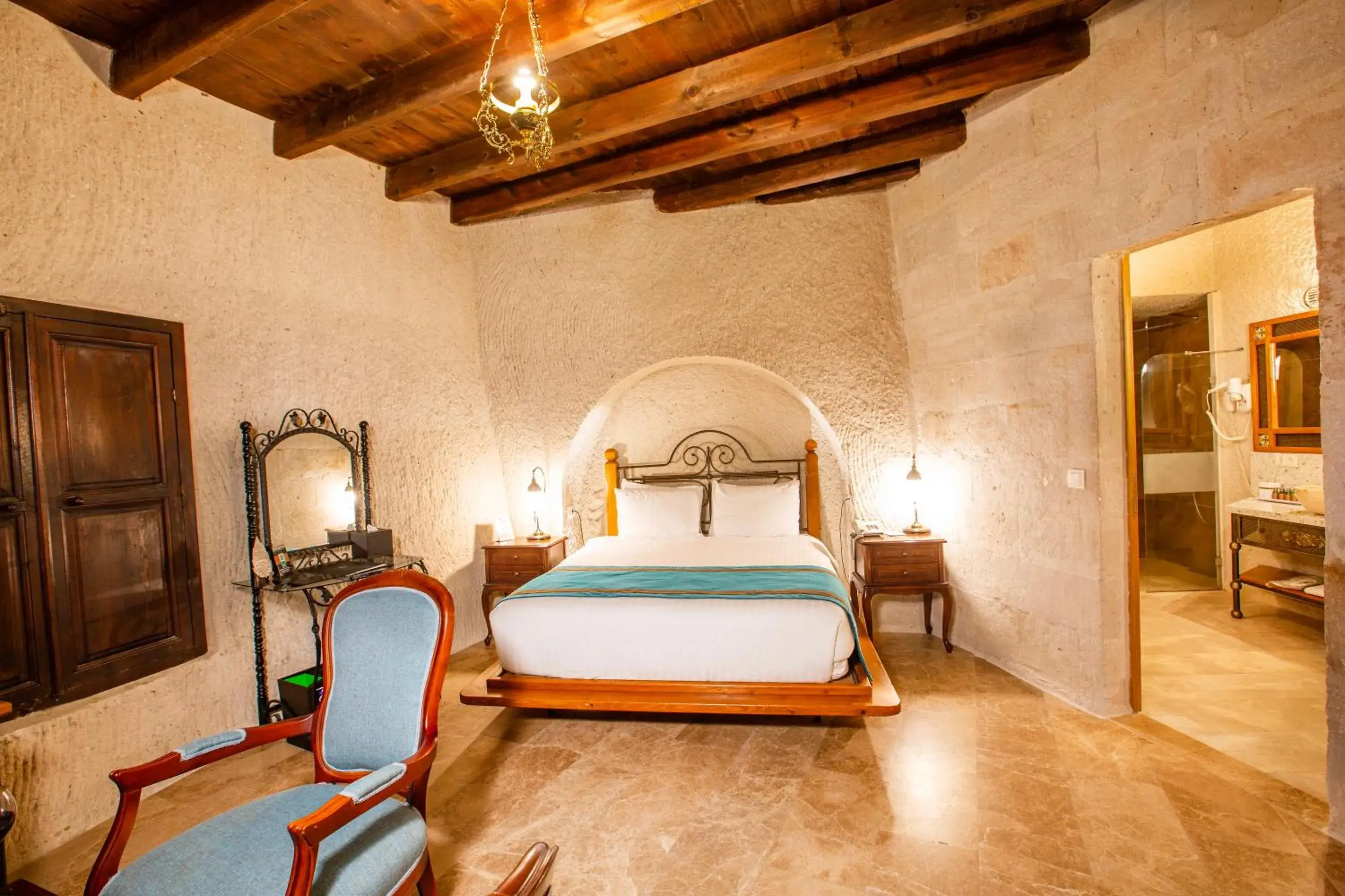 Standard Cave Room in Imperial Cave Suites & Spa Standard Cave Room in Imperial Cave Suites & Spa