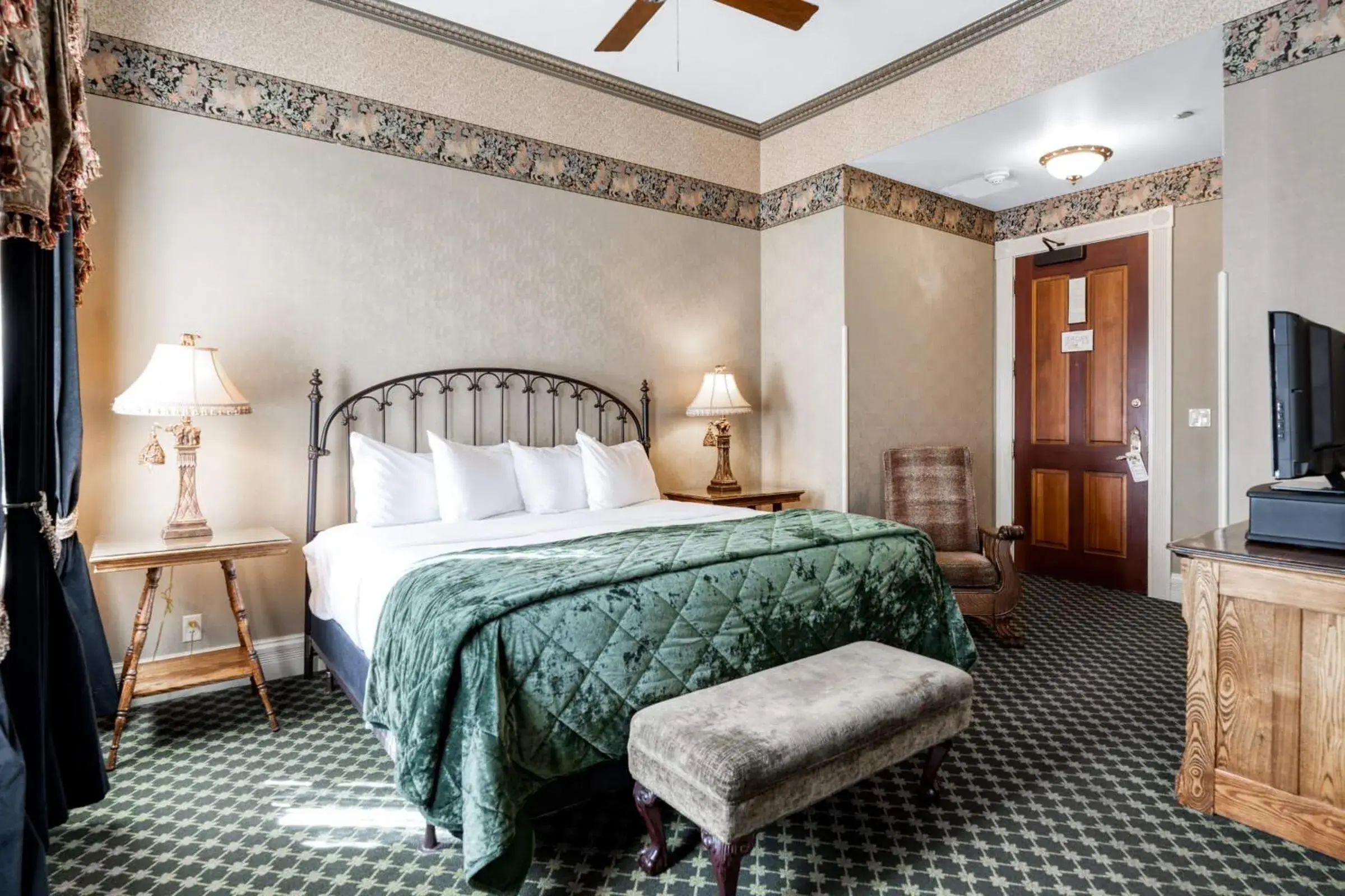 Standard King Room in Beaumont Hotel and Spa - Adults Only Standard King Room in Beaumont Hotel and Spa - Adults Only