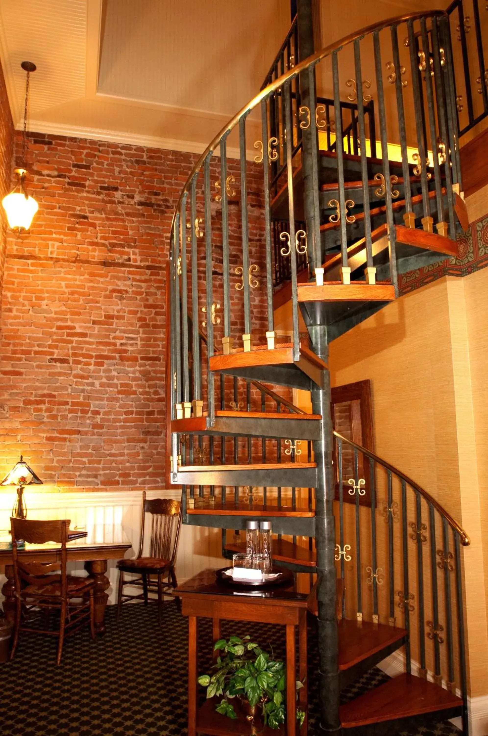 Queen Suite in Beaumont Hotel and Spa - Adults Only Queen Suite in Beaumont Hotel and Spa - Adults Only