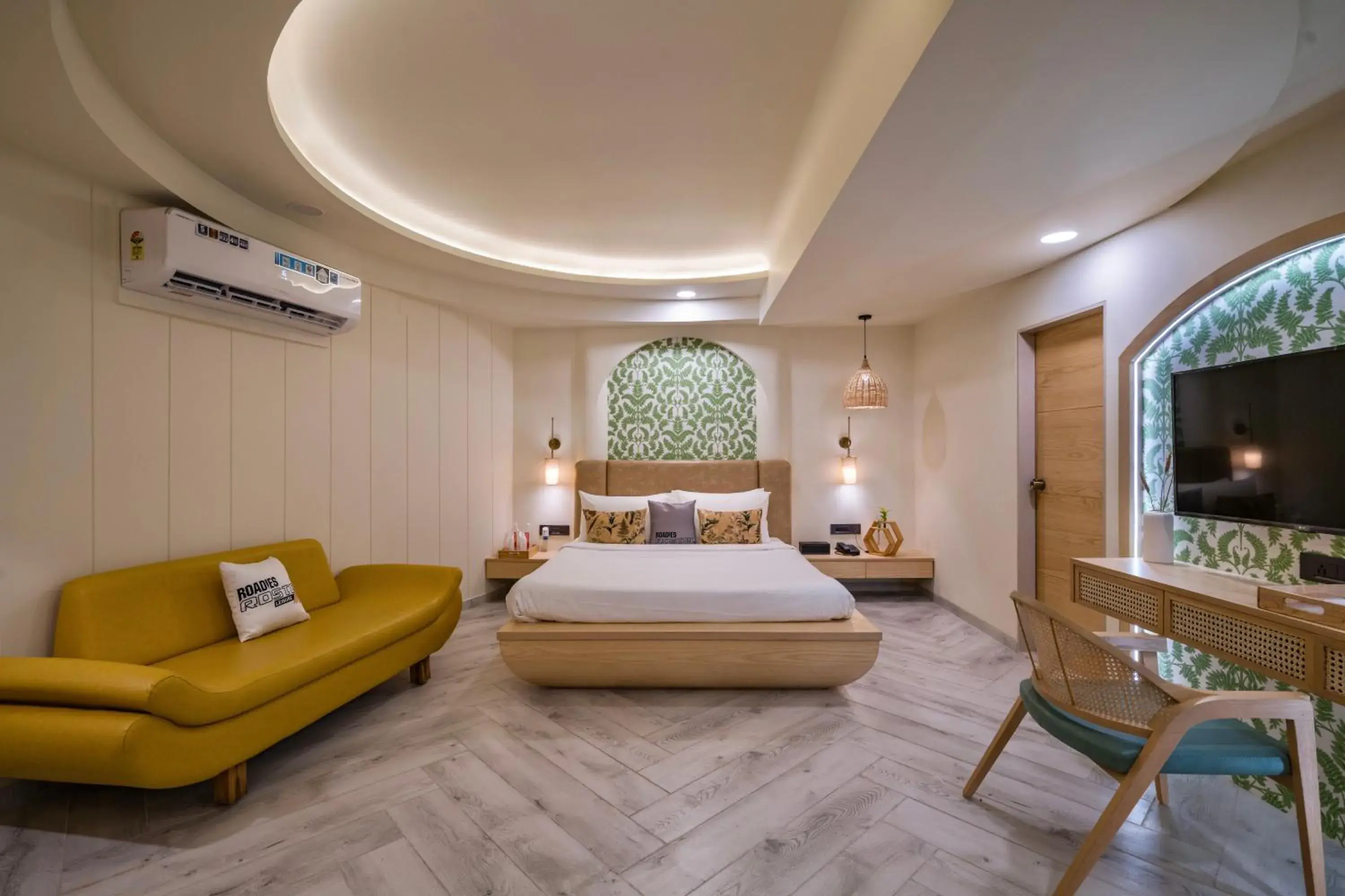 Executive Suite in Roadies Rostel - Best Adventure Resort in Ahmedabad Executive Suite in Roadies Rostel - Best Adventure Resort in Ahmedabad