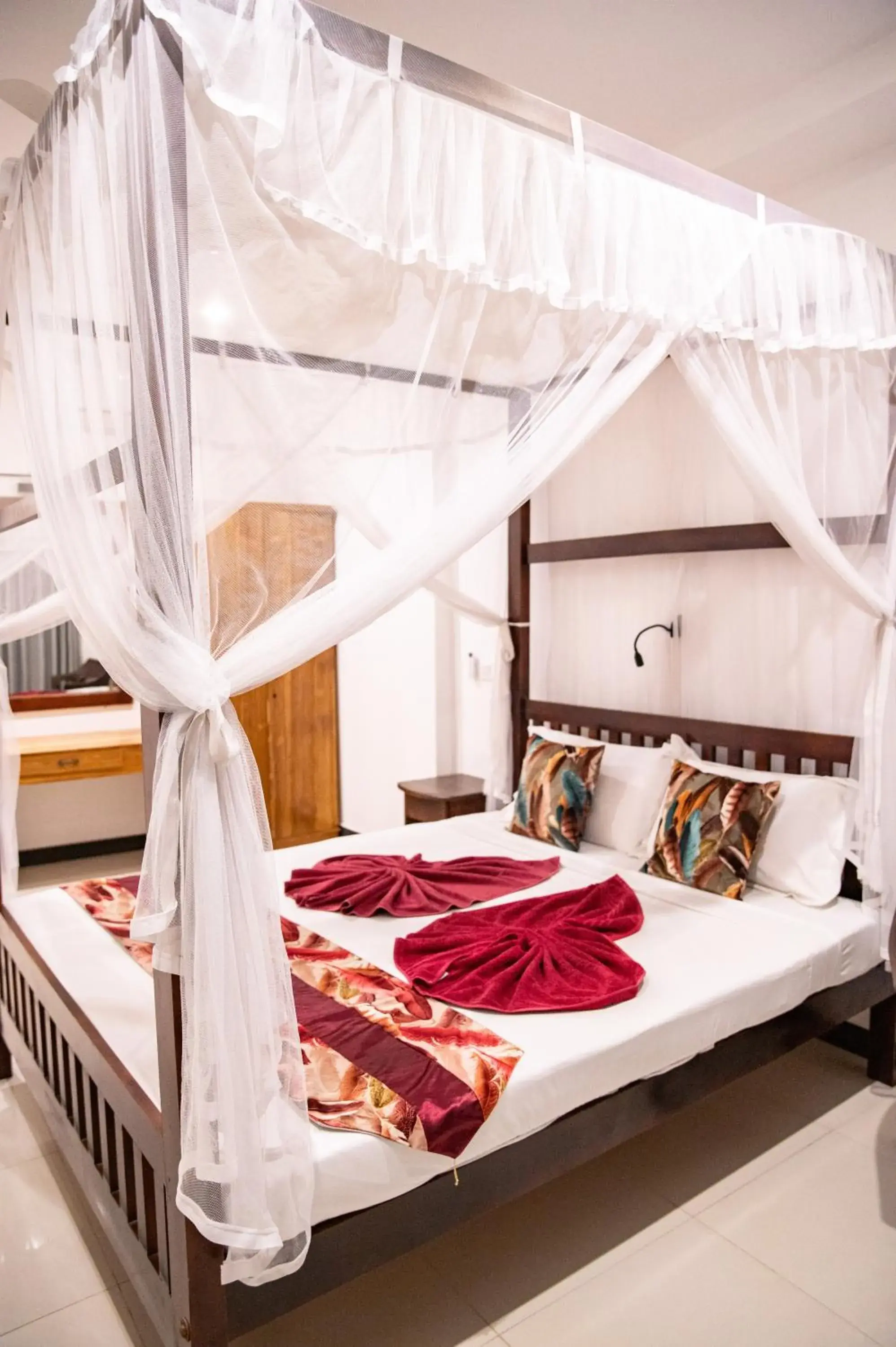 Superior Double Room with Balcony and Sea View - single occupancy in Hotel Marine at Negombo Beach Superior Double Room with Balcony and Sea View - single occupancy in Hotel Marine at Negombo Beach