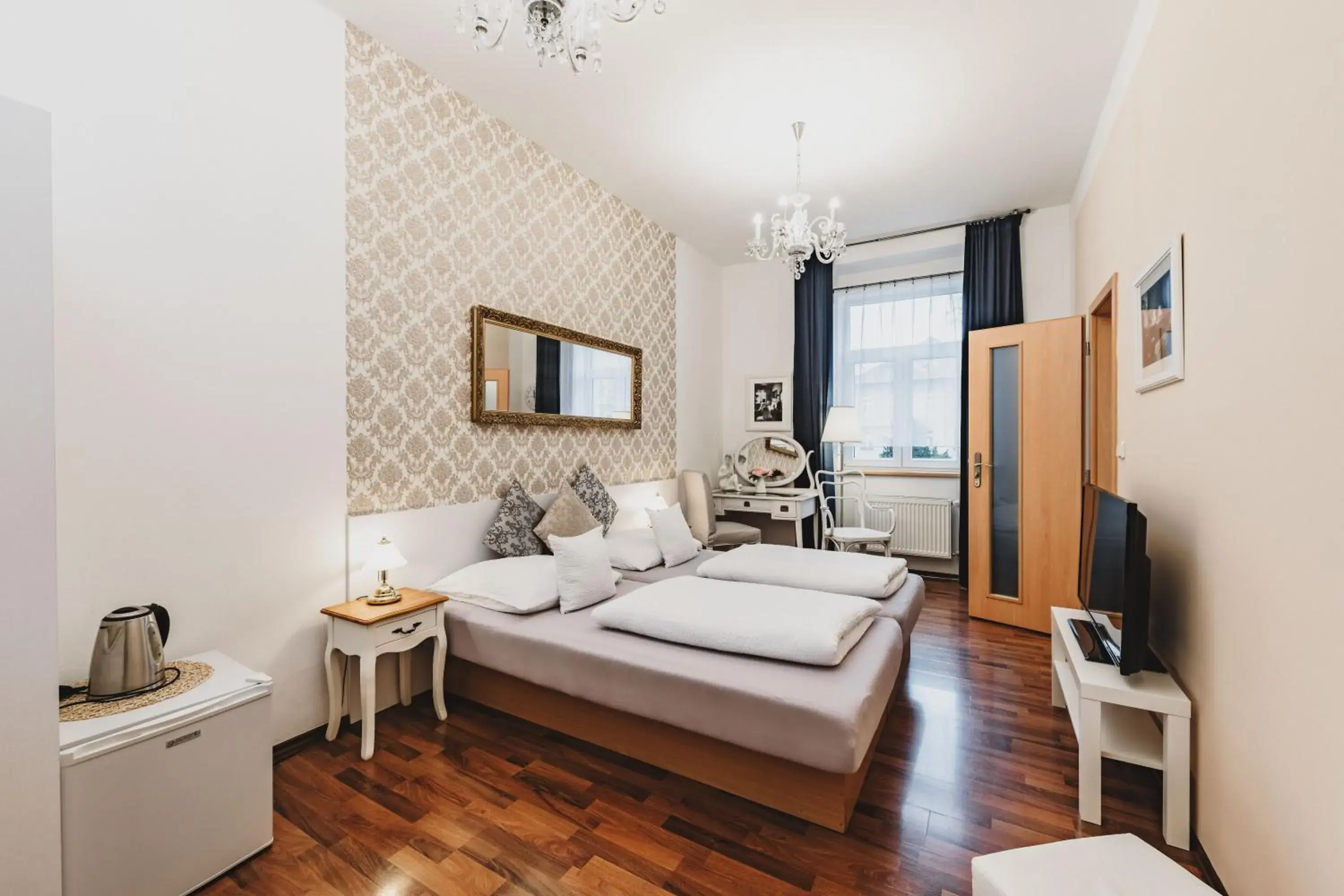 Deluxe Double or Twin Room in Grand Tábor Deluxe Double or Twin Room in Grand Tábor