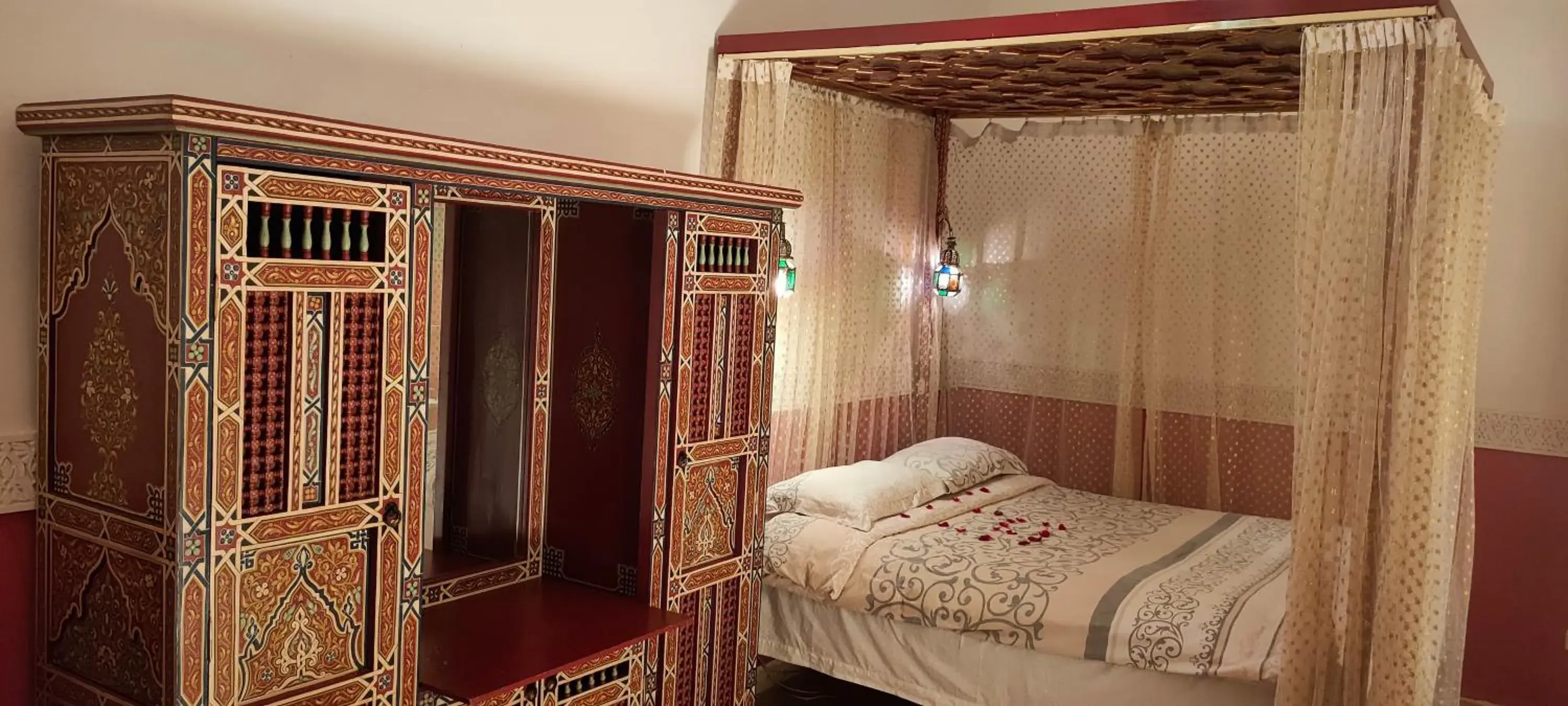 Superior Double Room in Riad Ifoulki Superior Double Room in Riad Ifoulki