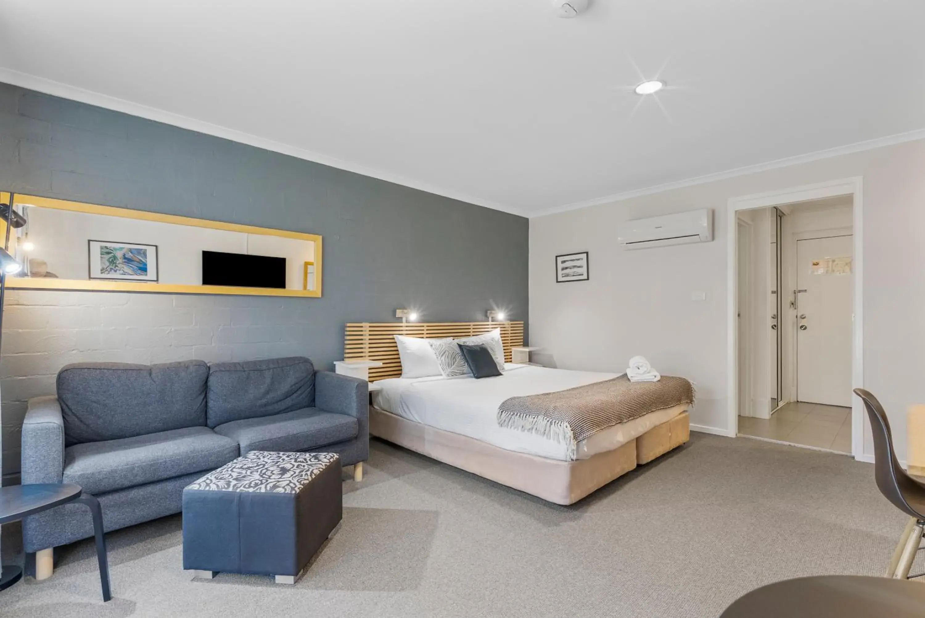 Executive Queen Room in Ballina Byron Islander Resort and Conference Centre Executive Queen Room in Ballina Byron Islander Resort and Conference Centre