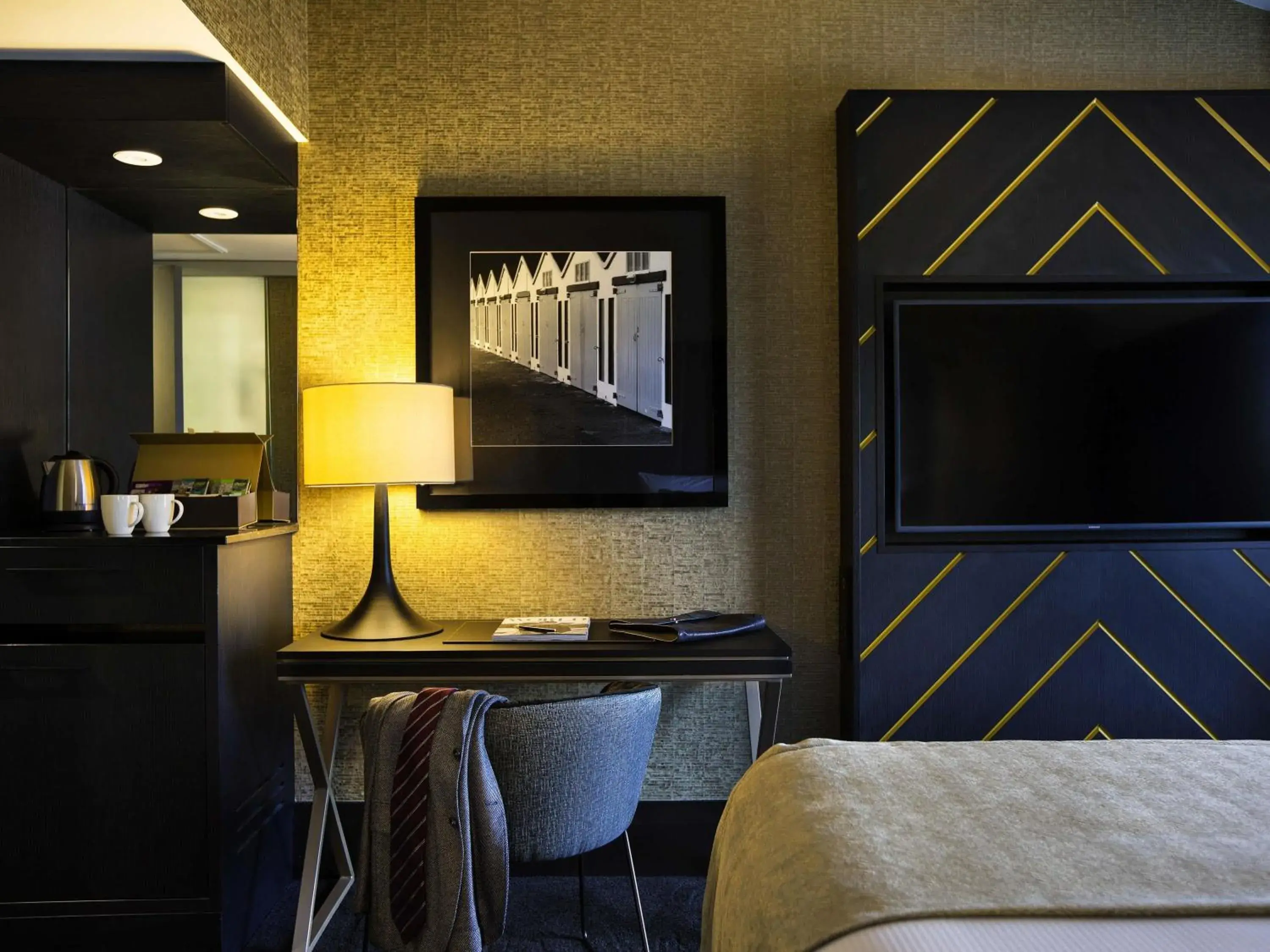 Superior King Room in Mövenpick Hotel Wellington Superior King Room in Mövenpick Hotel Wellington