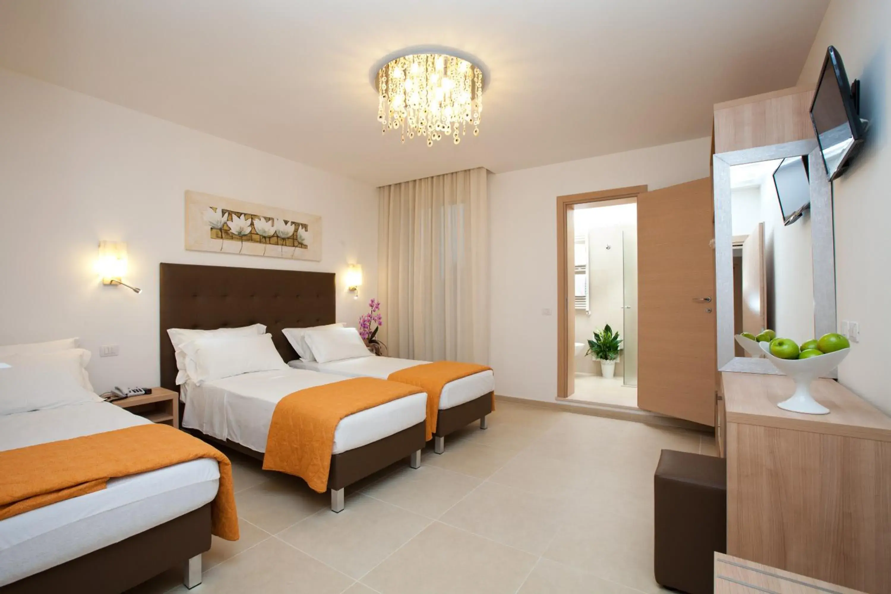 Triple Room in Hotel Ristorante Cesare Triple Room in Hotel Ristorante Cesare