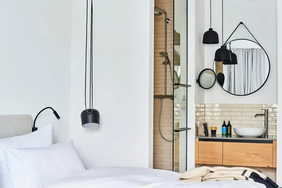 Deluxe Double Room with Terrace - single occupancy in New Wave Deluxe Double Room with Terrace - single occupancy in New Wave