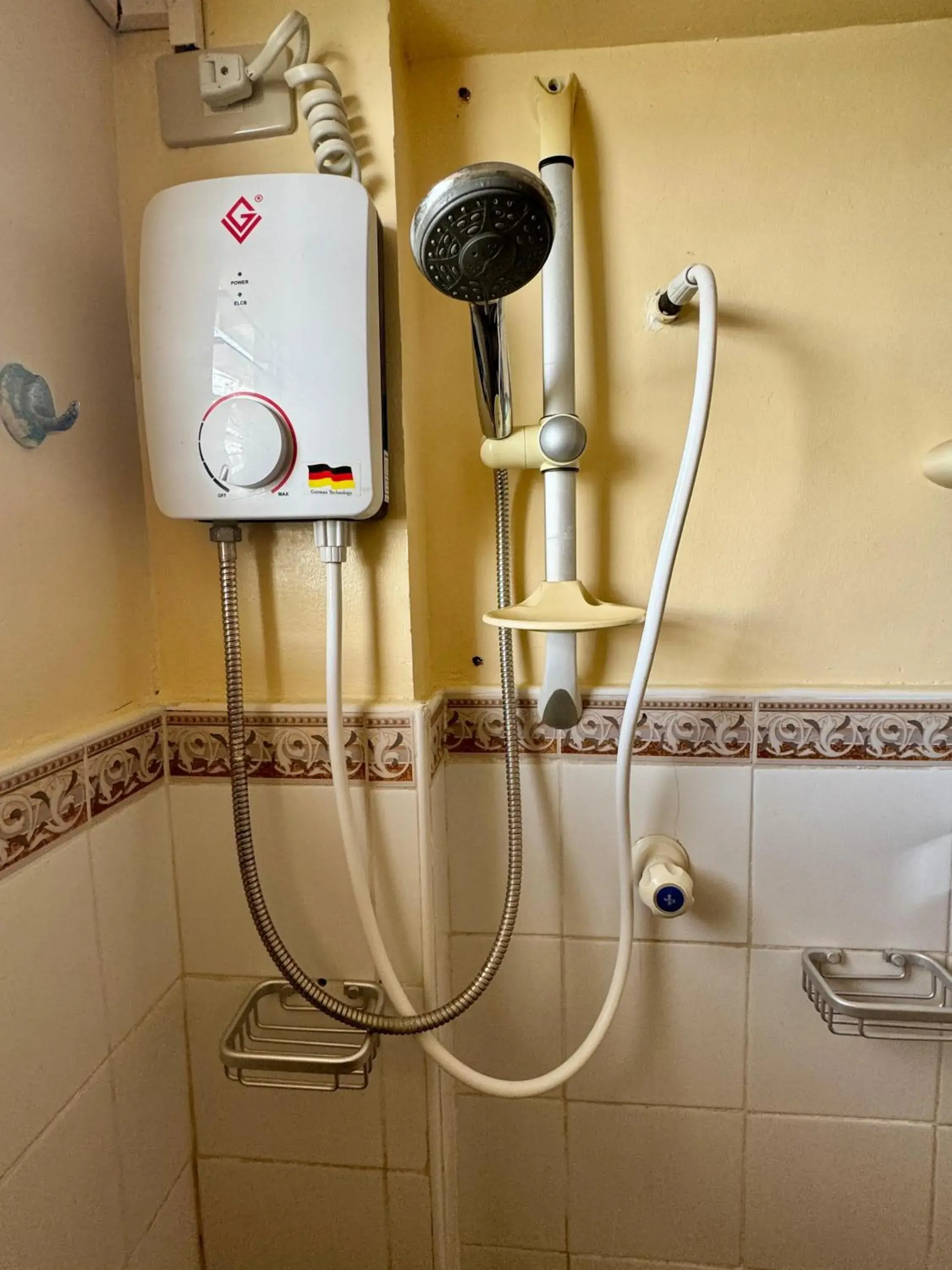 Budget Double Room in Ocean Breeze Inn Budget Double Room in Ocean Breeze Inn