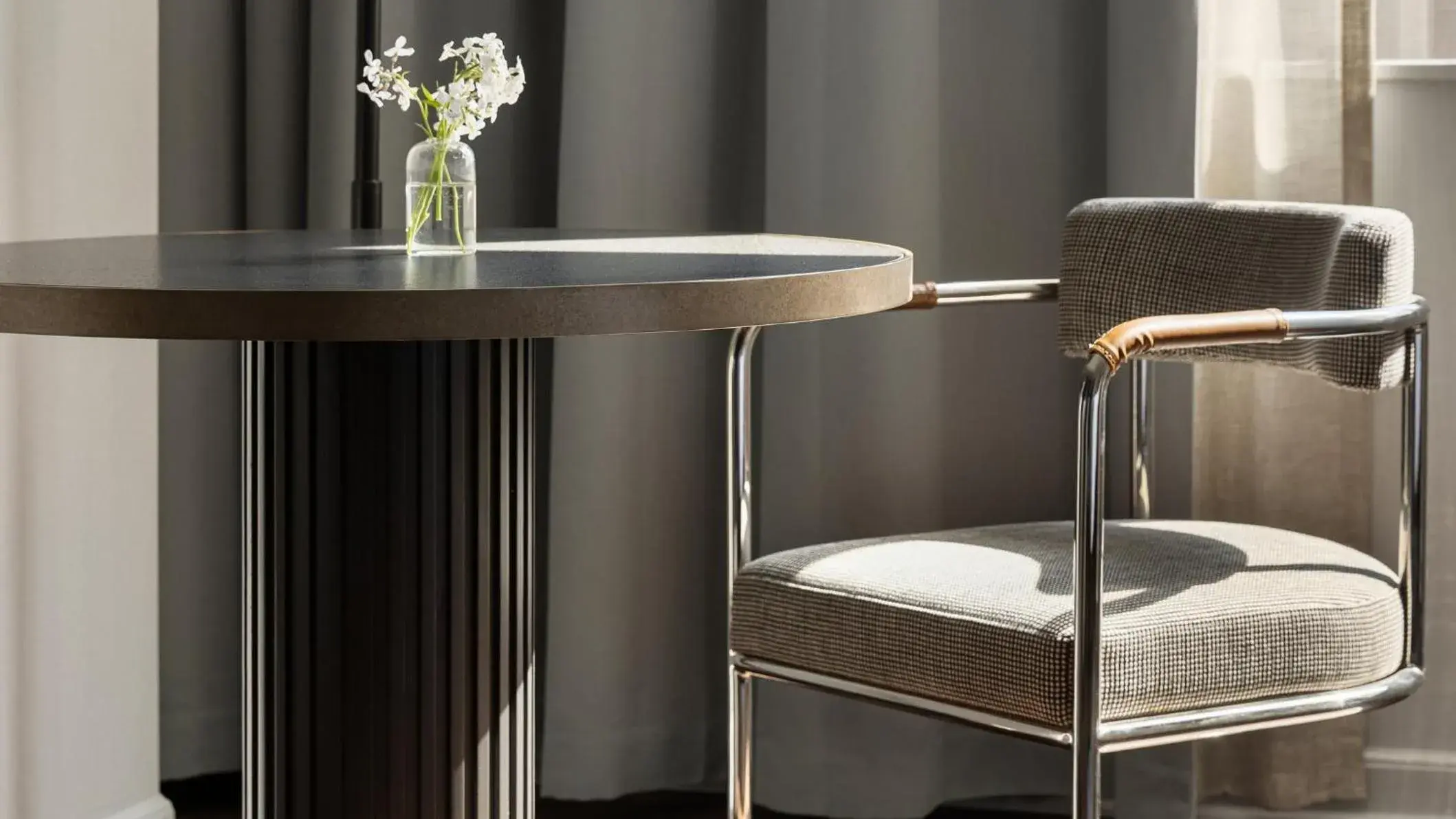 Essential Room in Kimpton Hotel Monaco Seattle by IHG Essential Room in Kimpton Hotel Monaco Seattle by IHG