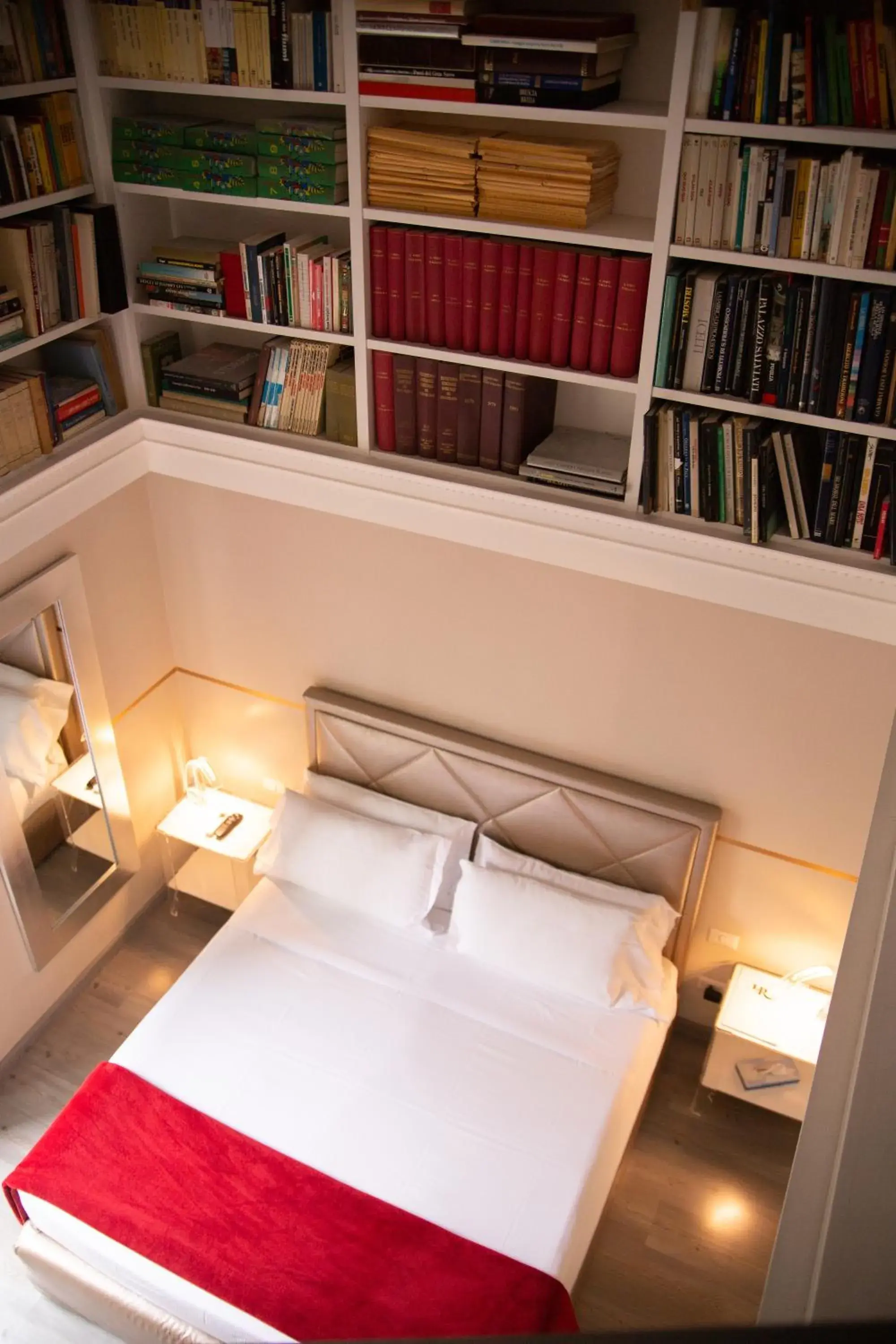 Superior Double Room with City View in Luxury on the River Superior Double Room with City View in Luxury on the River