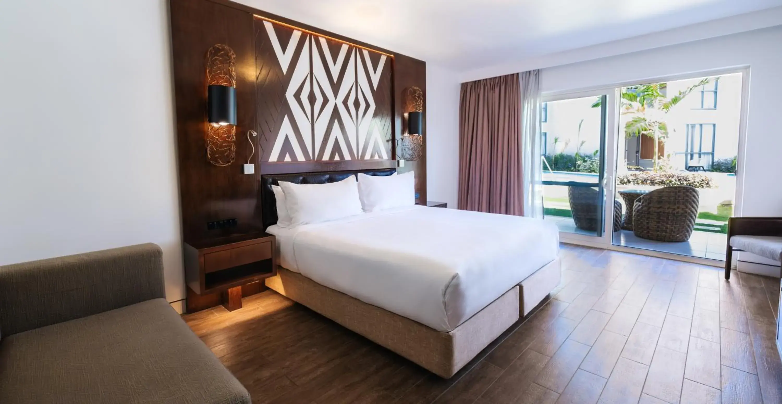 Crowne Plaza Fiji Nadi Bay Resort & Spa by IHG Crowne Plaza Fiji Nadi Bay Resort & Spa by IHG