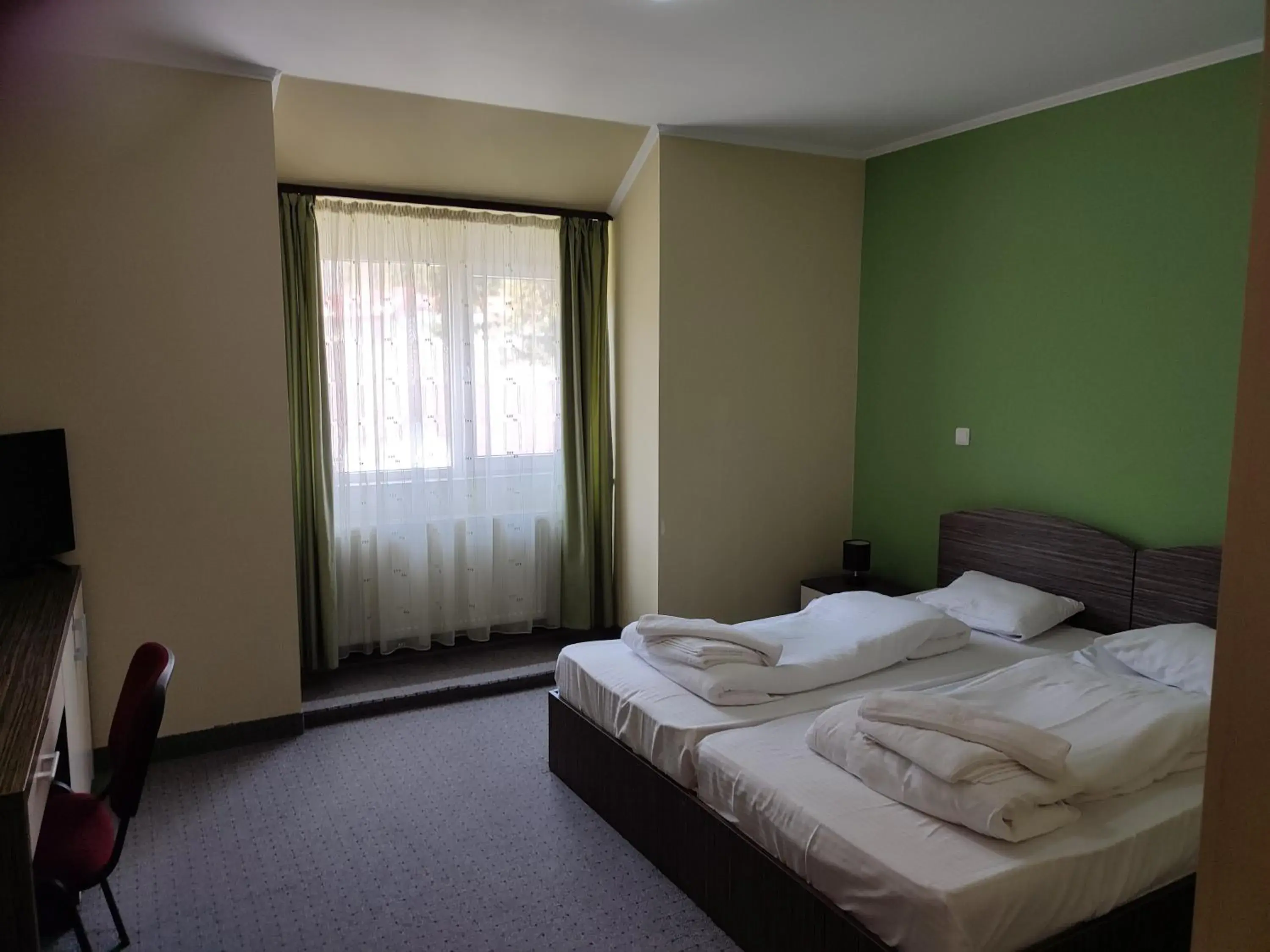 Standard Double or Twin Room in Hotel Iri Standard Double or Twin Room in Hotel Iri
