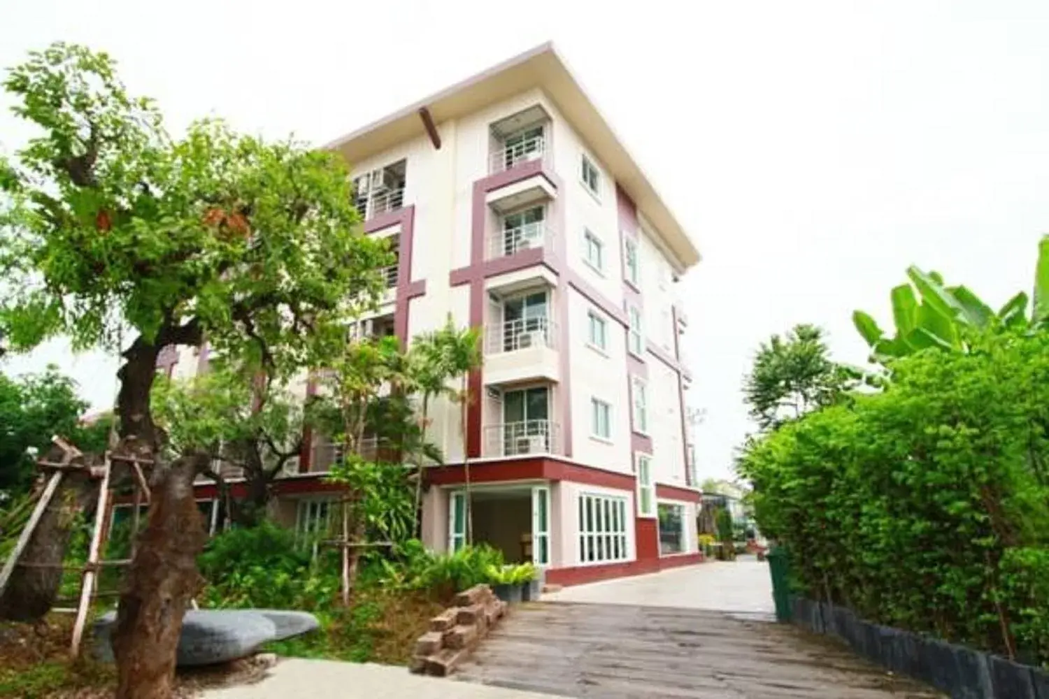 The Loft Resort Bangkok The Loft Resort Bangkok