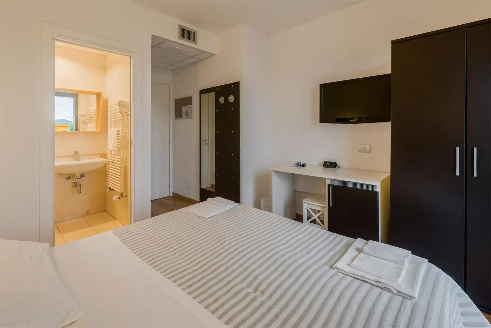 Small Double or Twin Room in Daglingegneri Small Double or Twin Room in Daglingegneri