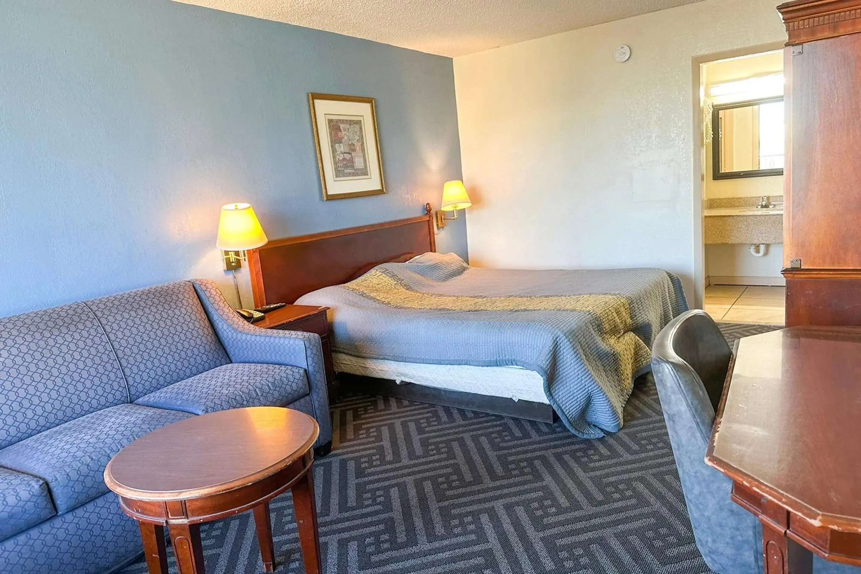 Full Bed Non-Smoking in Super Inn & Suites by OYO Milledgeville Full Bed Non-Smoking in Super Inn & Suites by OYO Milledgeville