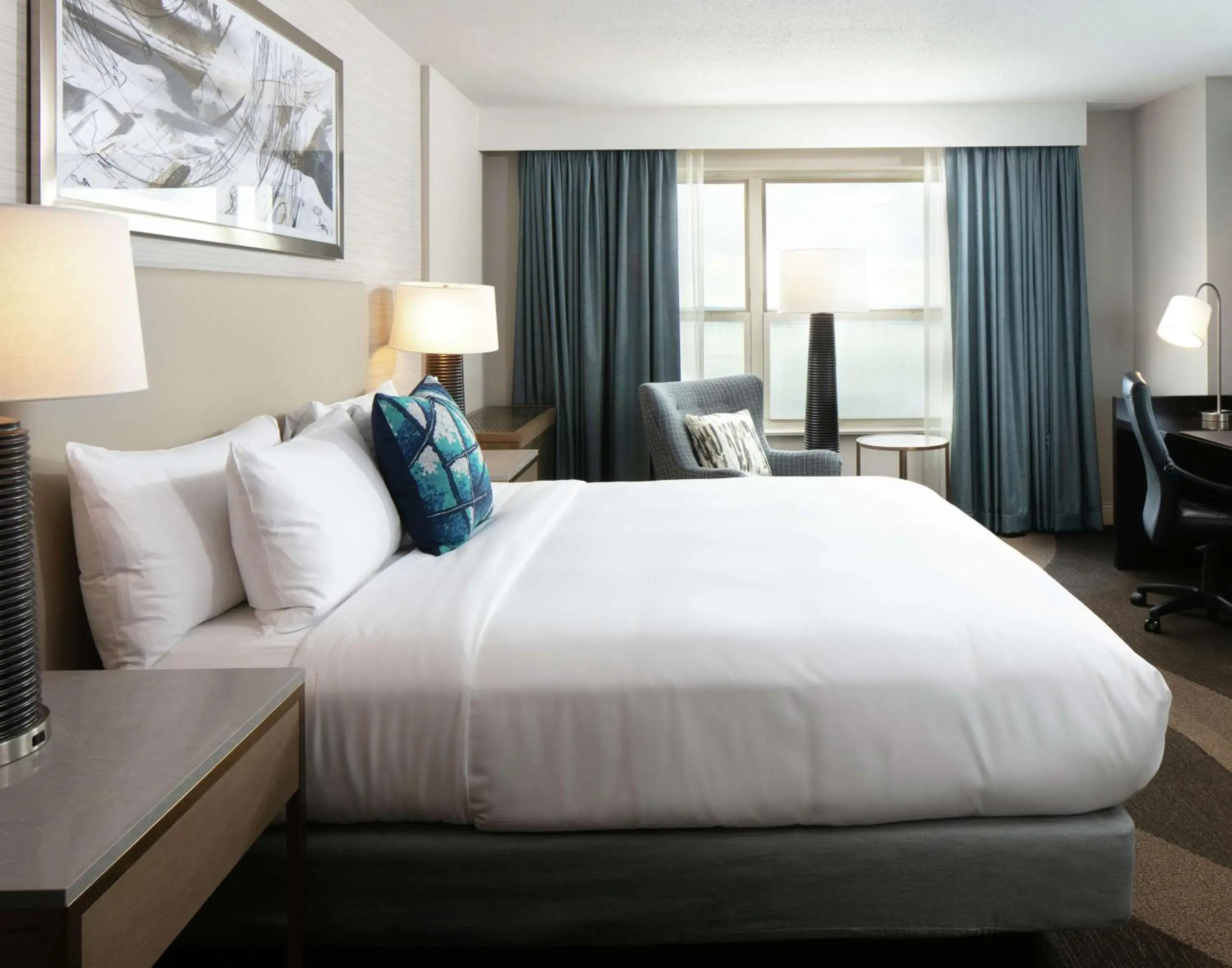 Executive King Room with Lounge Access in Hilton Madison Monona Terrace Executive King Room with Lounge Access in Hilton Madison Monona Terrace