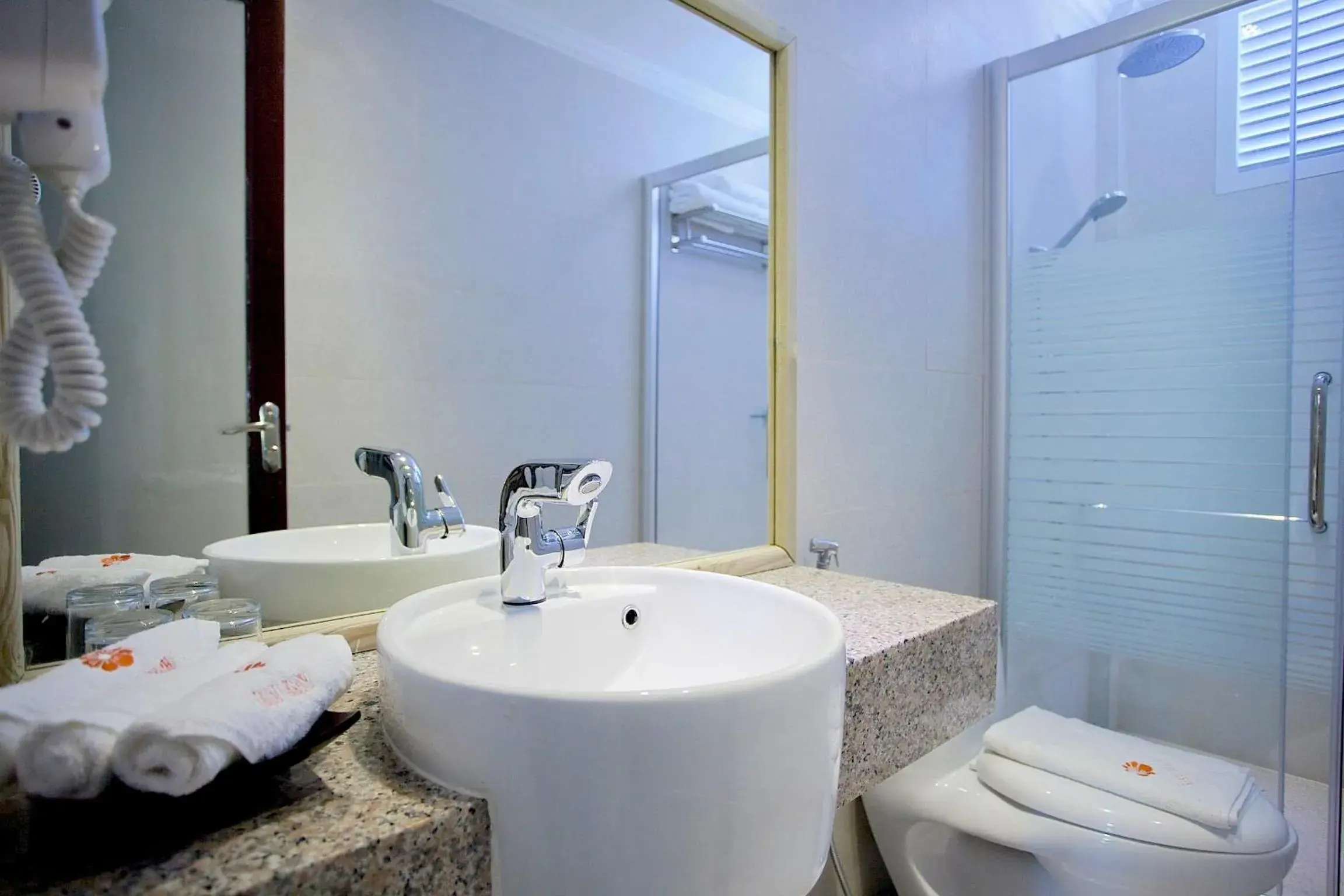 Deluxe Double Room with Balcony in Kaani Beach Hotel Deluxe Double Room with Balcony in Kaani Beach Hotel