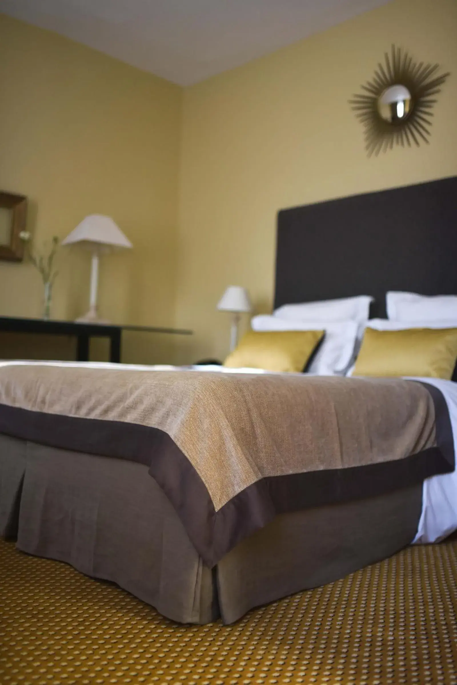 Standard Double Room in Grand Hôtel du Lion d'Or Standard Double Room in Grand Hôtel du Lion d'Or