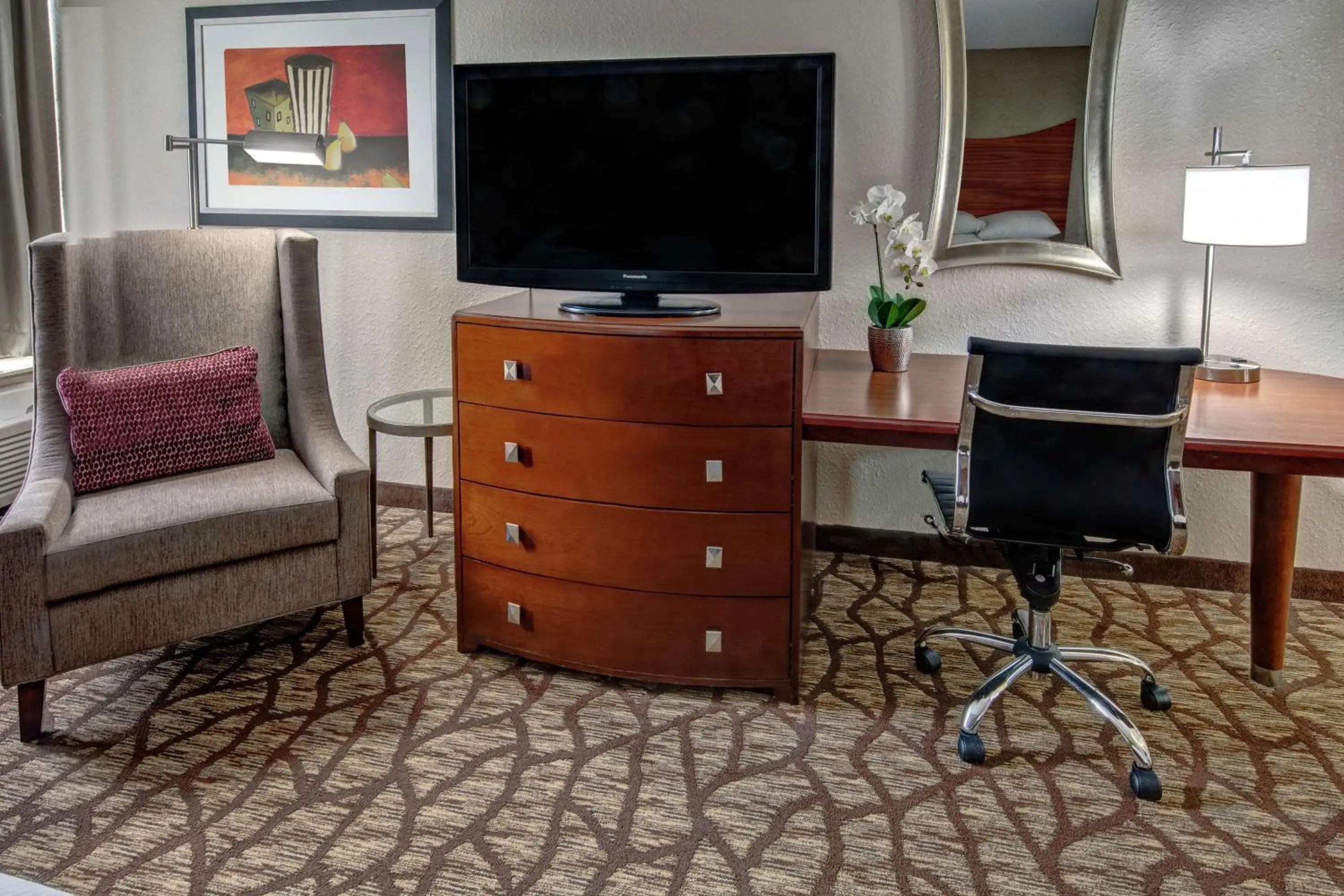 Queen Room with Two Queen Beds in DoubleTree by Hilton Jackson Queen Room with Two Queen Beds in DoubleTree by Hilton Jackson