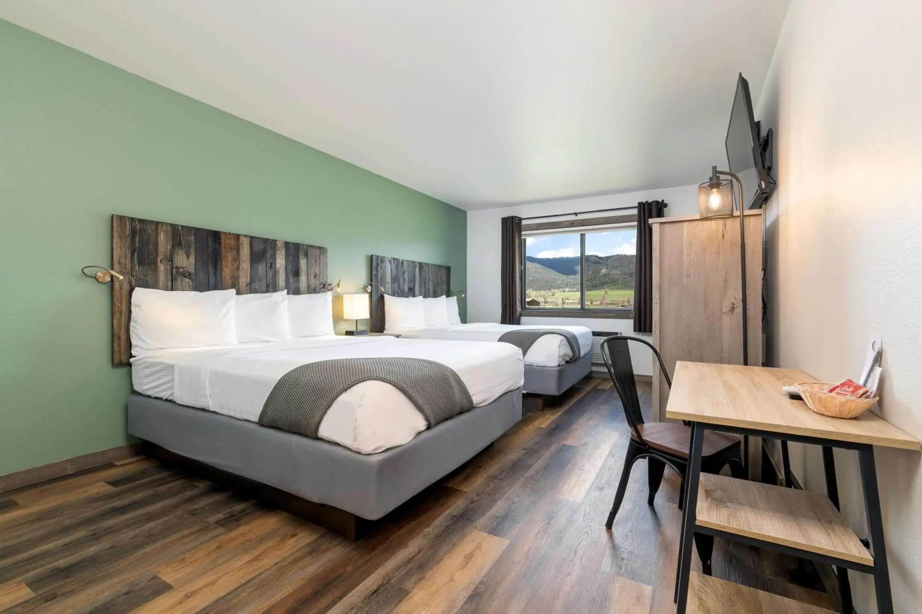 Standard Double Room in MTN Lodge Ridgway Standard Double Room in MTN Lodge Ridgway