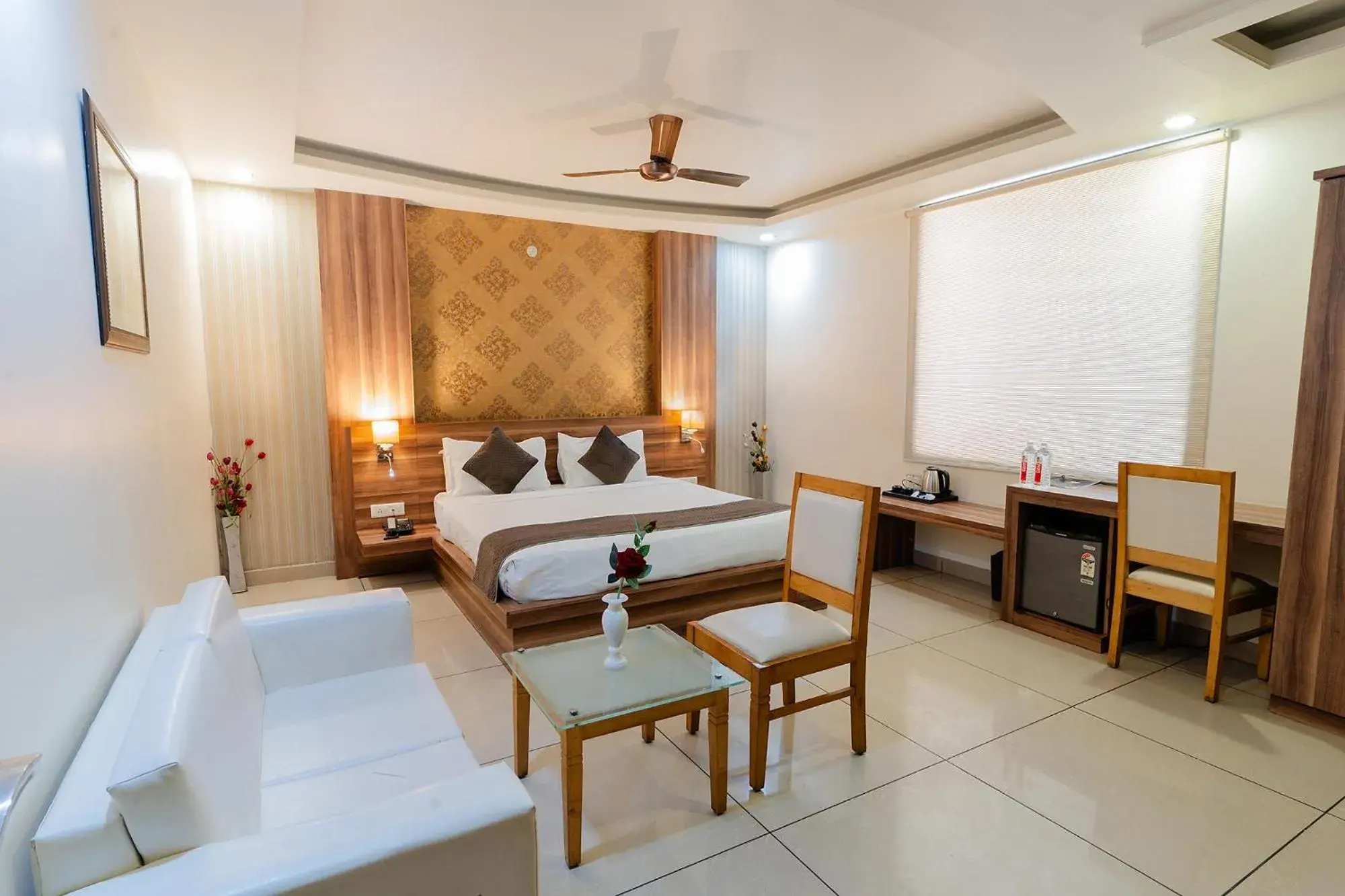 Superior Double Room - single occupancy in FabHotel Signature Inn Superior Double Room - single occupancy in FabHotel Signature Inn