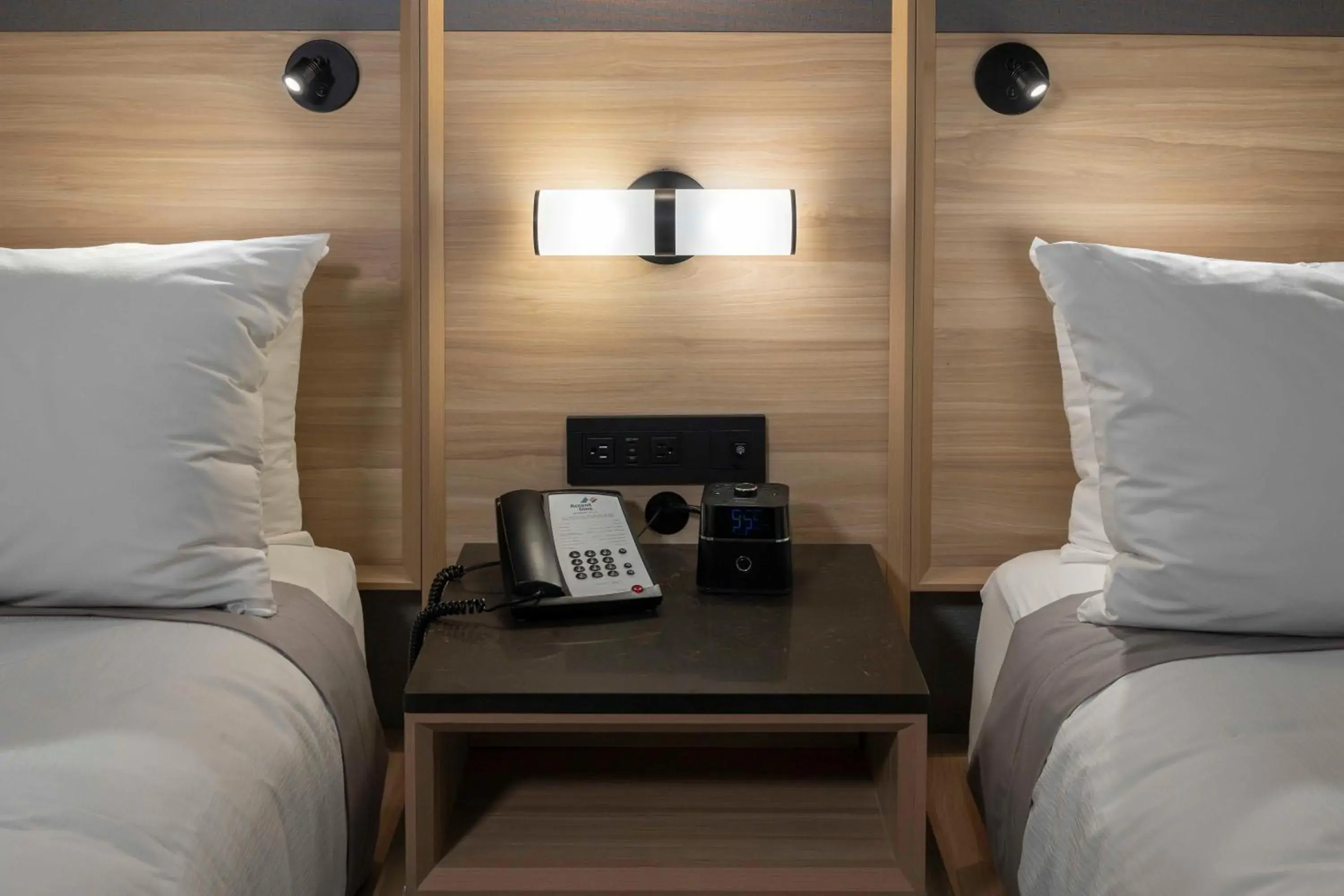 Two Queens in Accent Inns Kamloops Two Queens in Accent Inns Kamloops