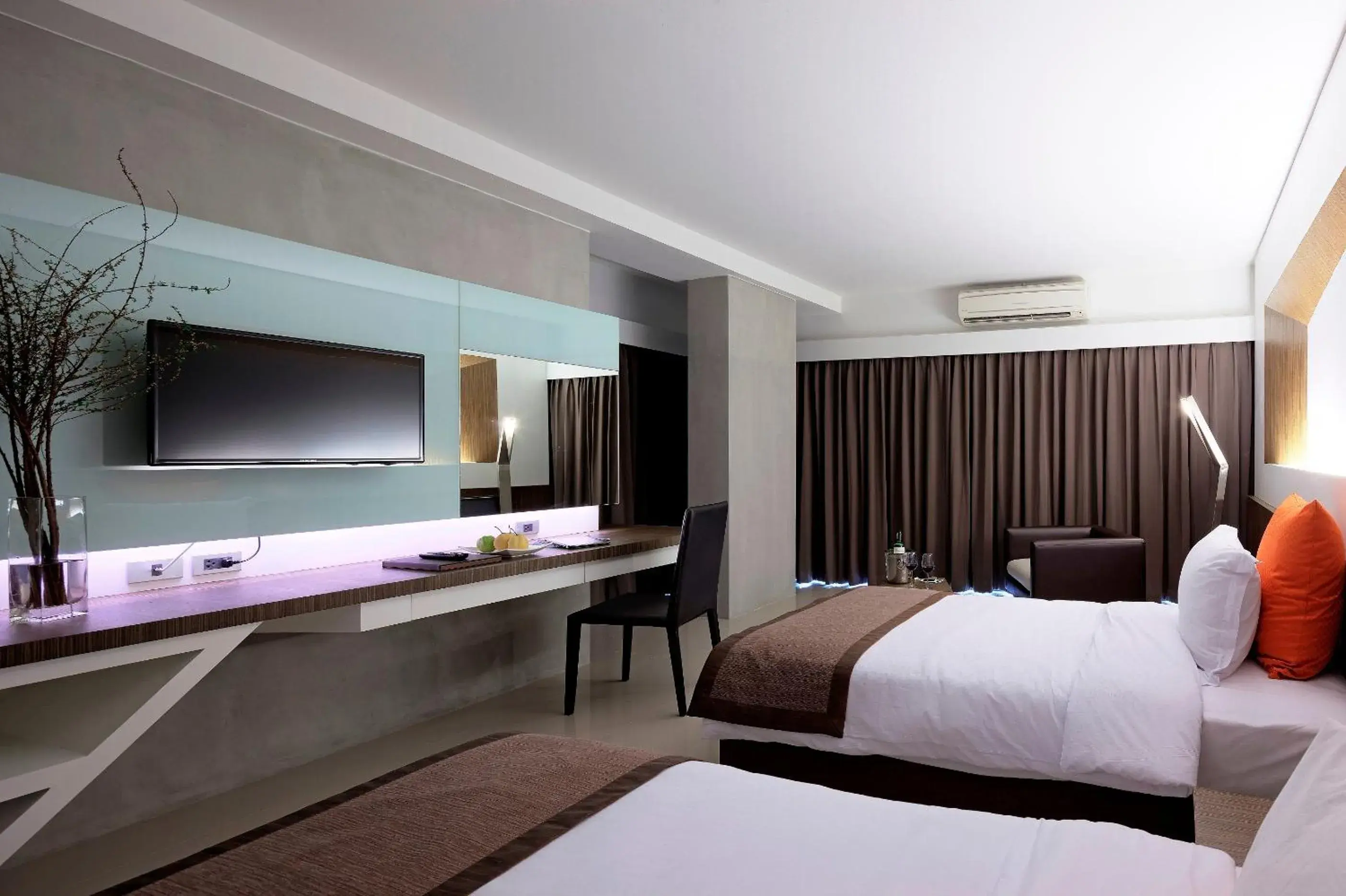 Deluxe Twin Room in Nine Forty One Hotel Deluxe Twin Room in Nine Forty One Hotel