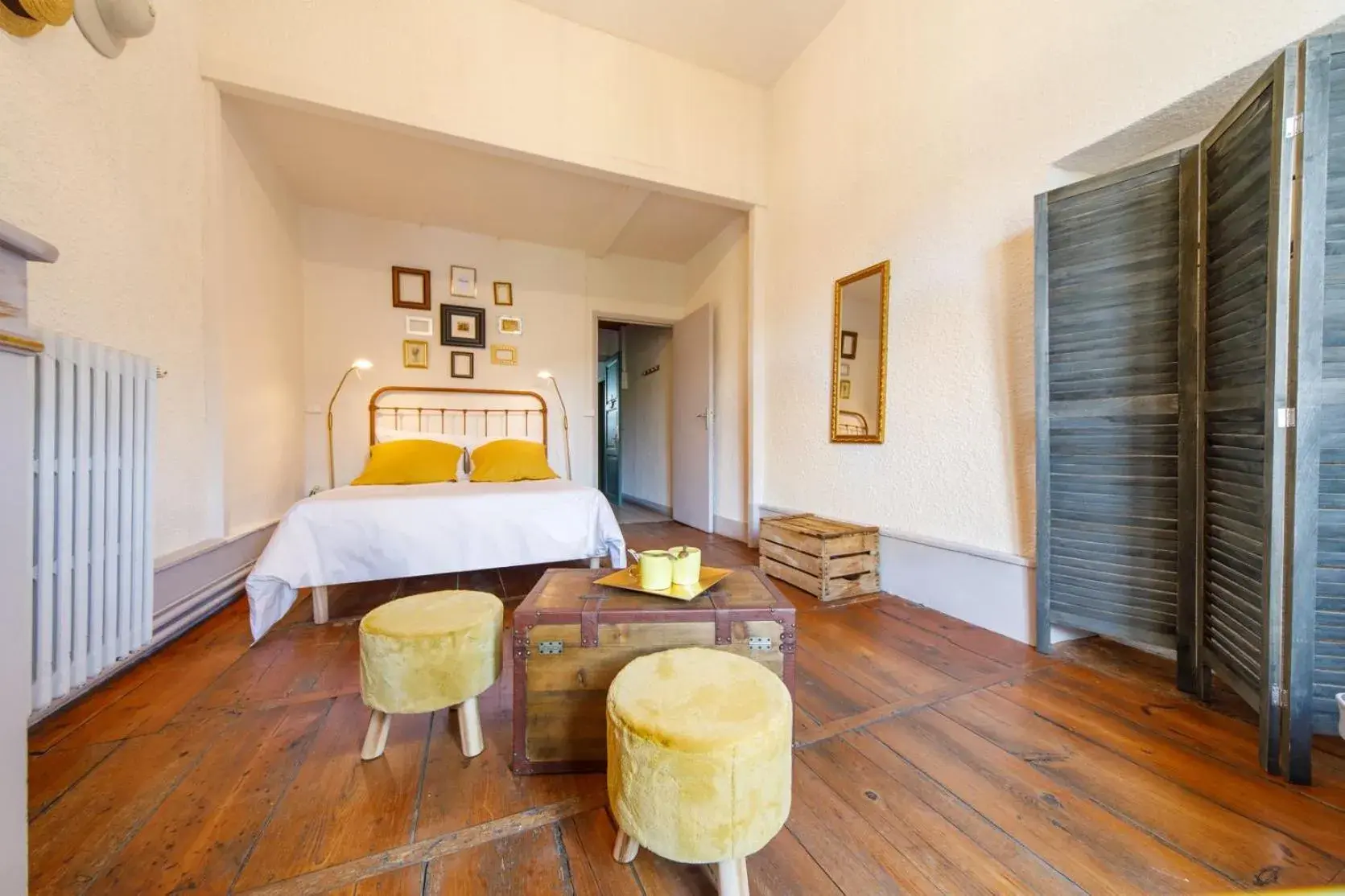 Double Room in Ermitage Saint Vincent B&B Double Room in Ermitage Saint Vincent B&B