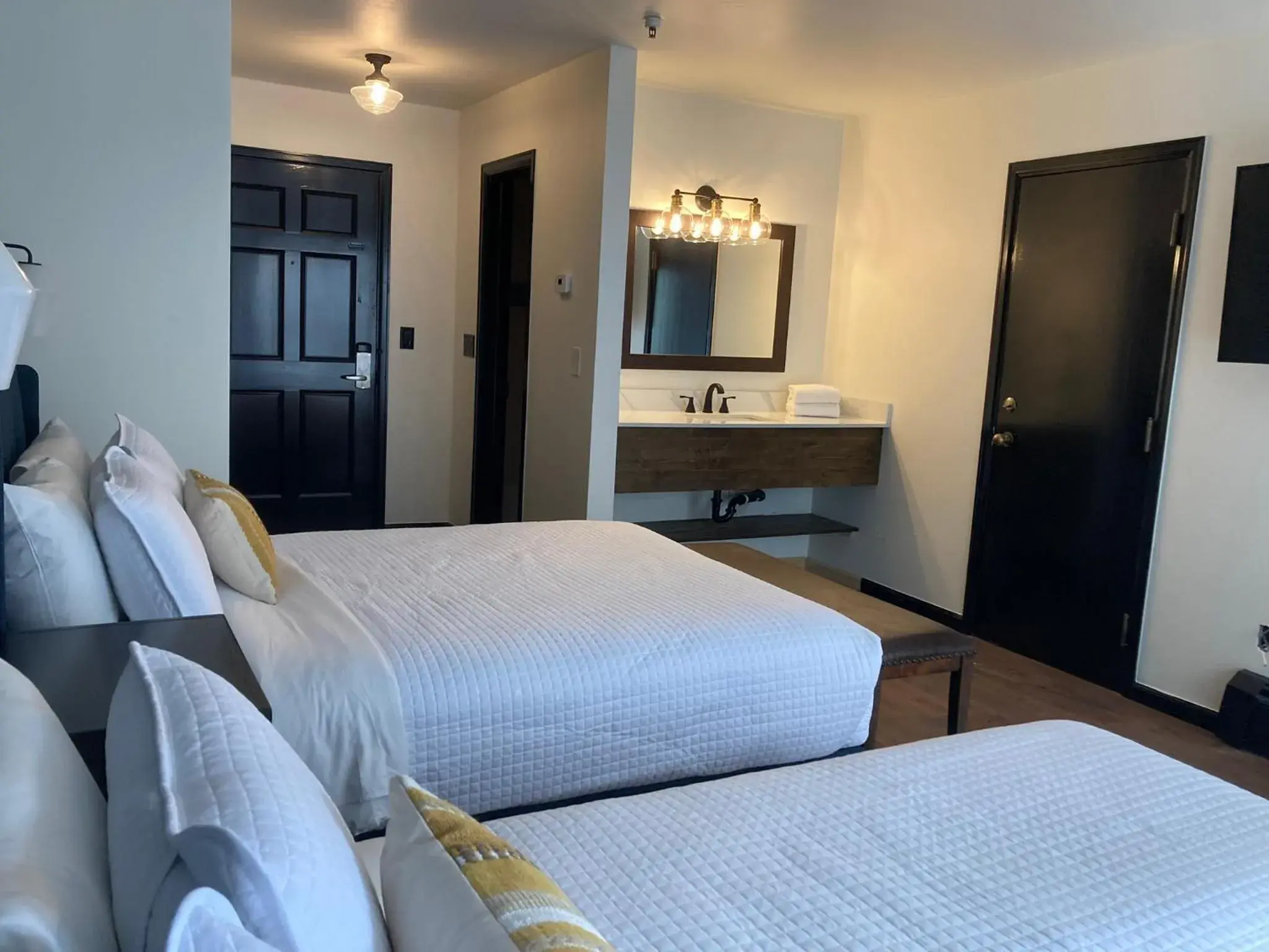 Queen Room in Hotel Frisco Queen Room in Hotel Frisco