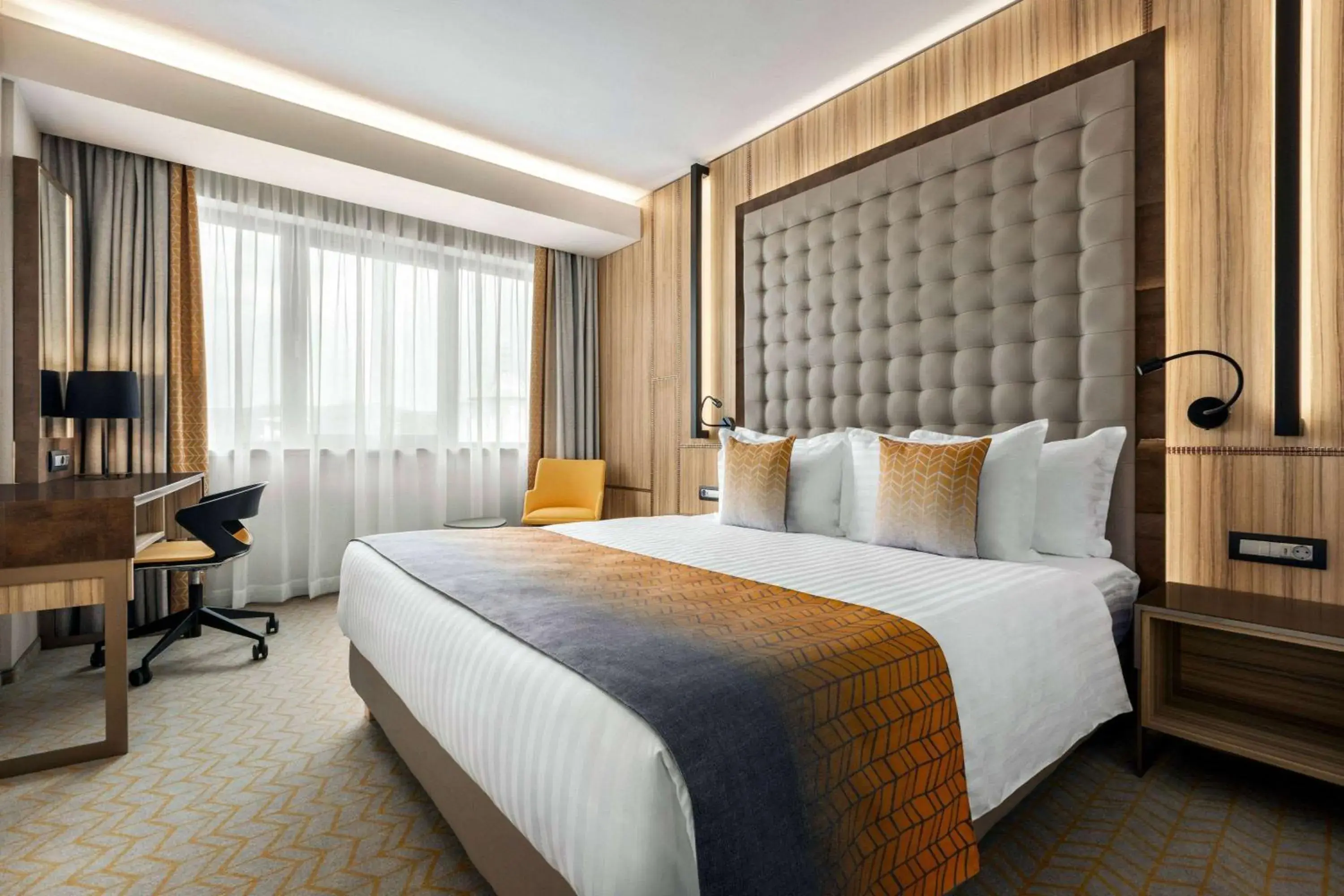 King Suite - Non-Smoking in Ramada by Wyndham Ramnicu Valcea King Suite - Non-Smoking in Ramada by Wyndham Ramnicu Valcea