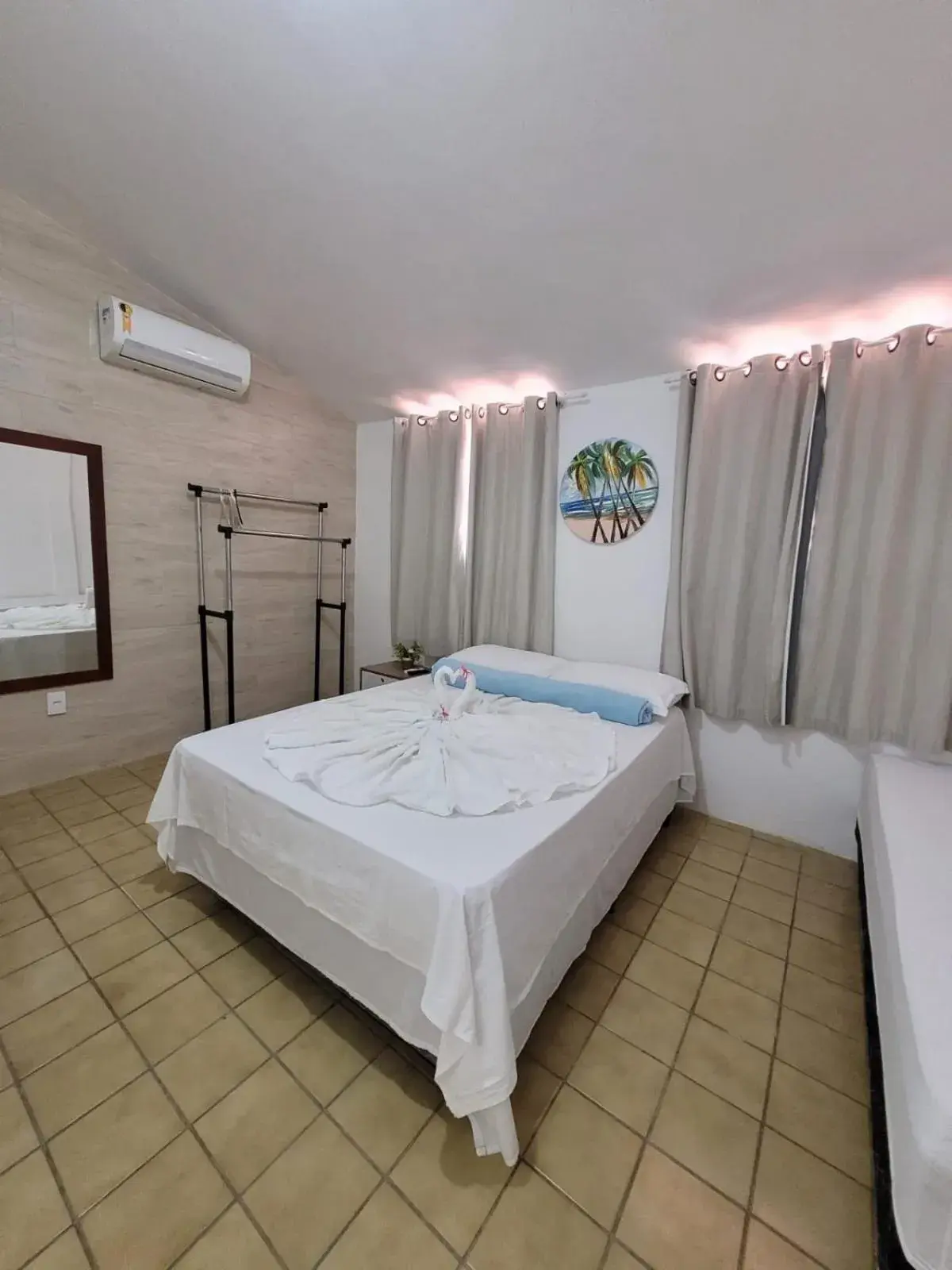 Deluxe Double Room (2 Adults + 1 Child) in Pousada Águas Marinhas Deluxe Double Room (2 Adults + 1 Child) in Pousada Águas Marinhas