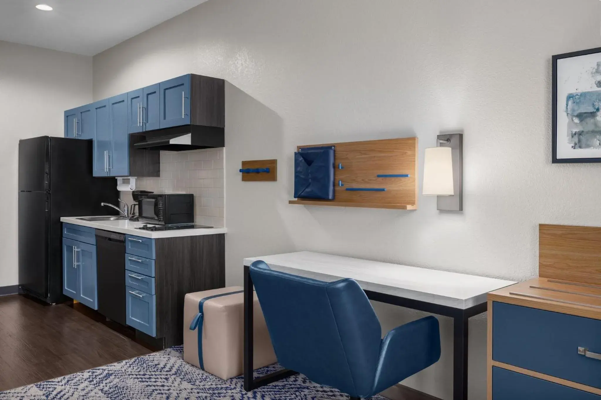 Studio Suite in Candlewood Suites Alexandria by IHG Studio Suite in Candlewood Suites Alexandria by IHG