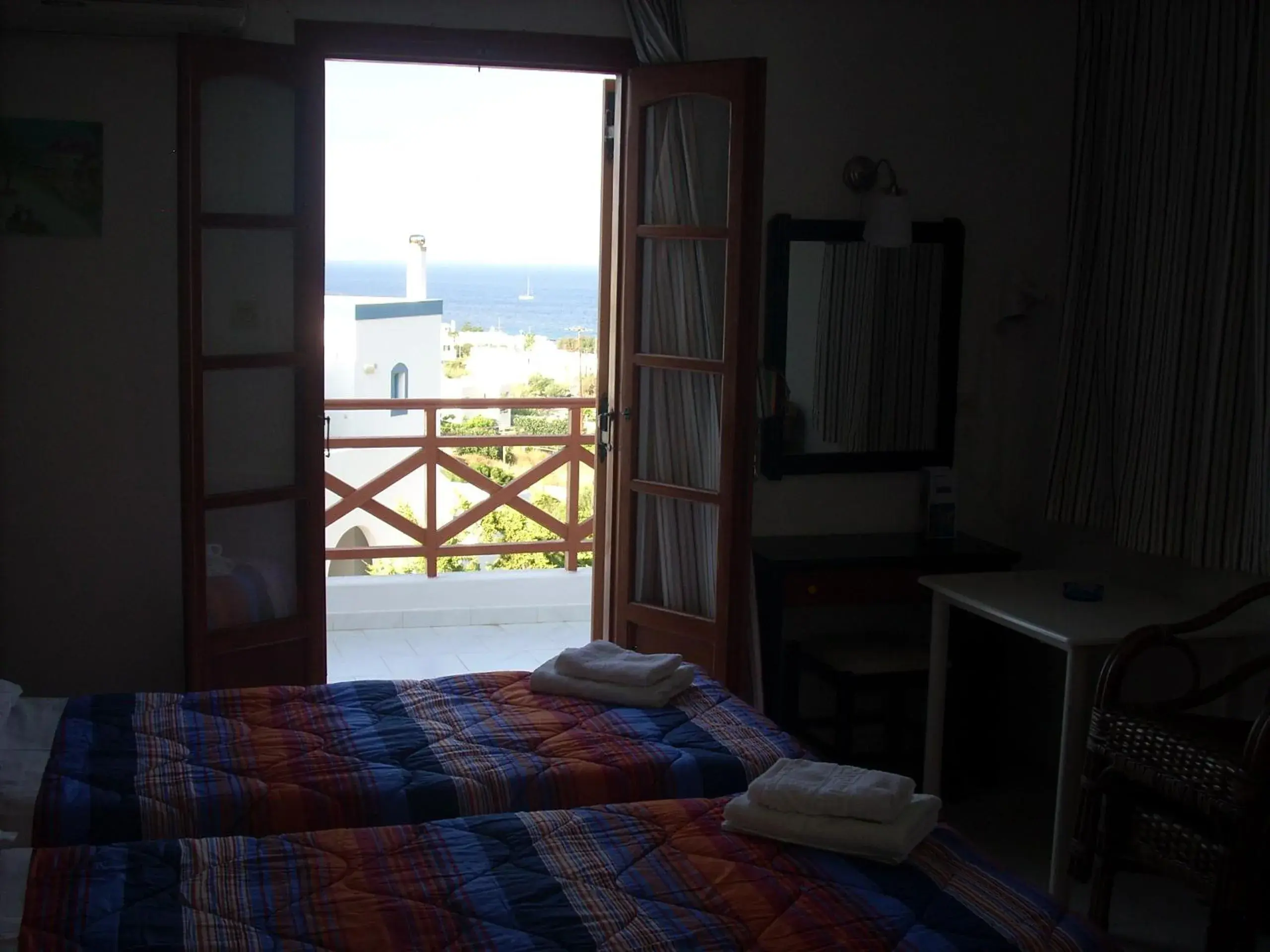 Double or Twin Room in Azolimnos Bay Double or Twin Room in Azolimnos Bay