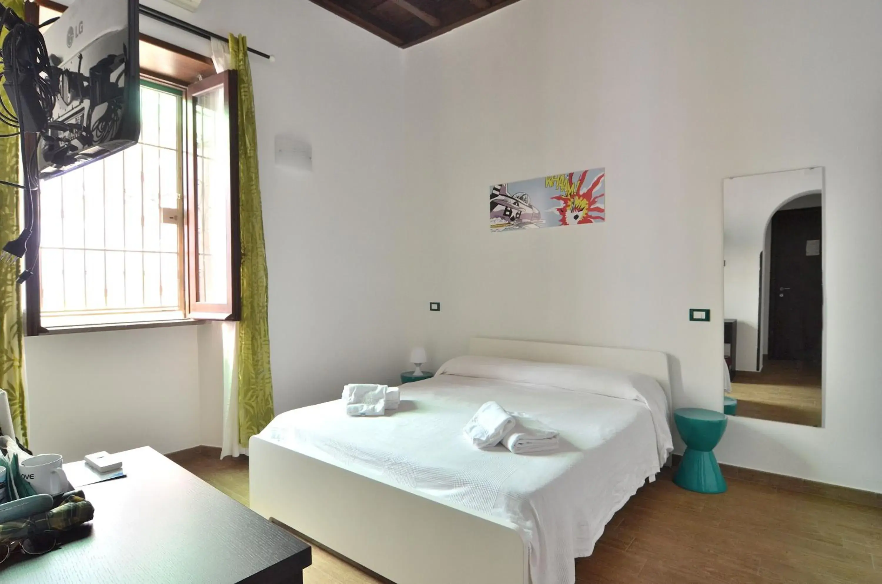 Double Room in POP Art B&B Double Room in POP Art B&B