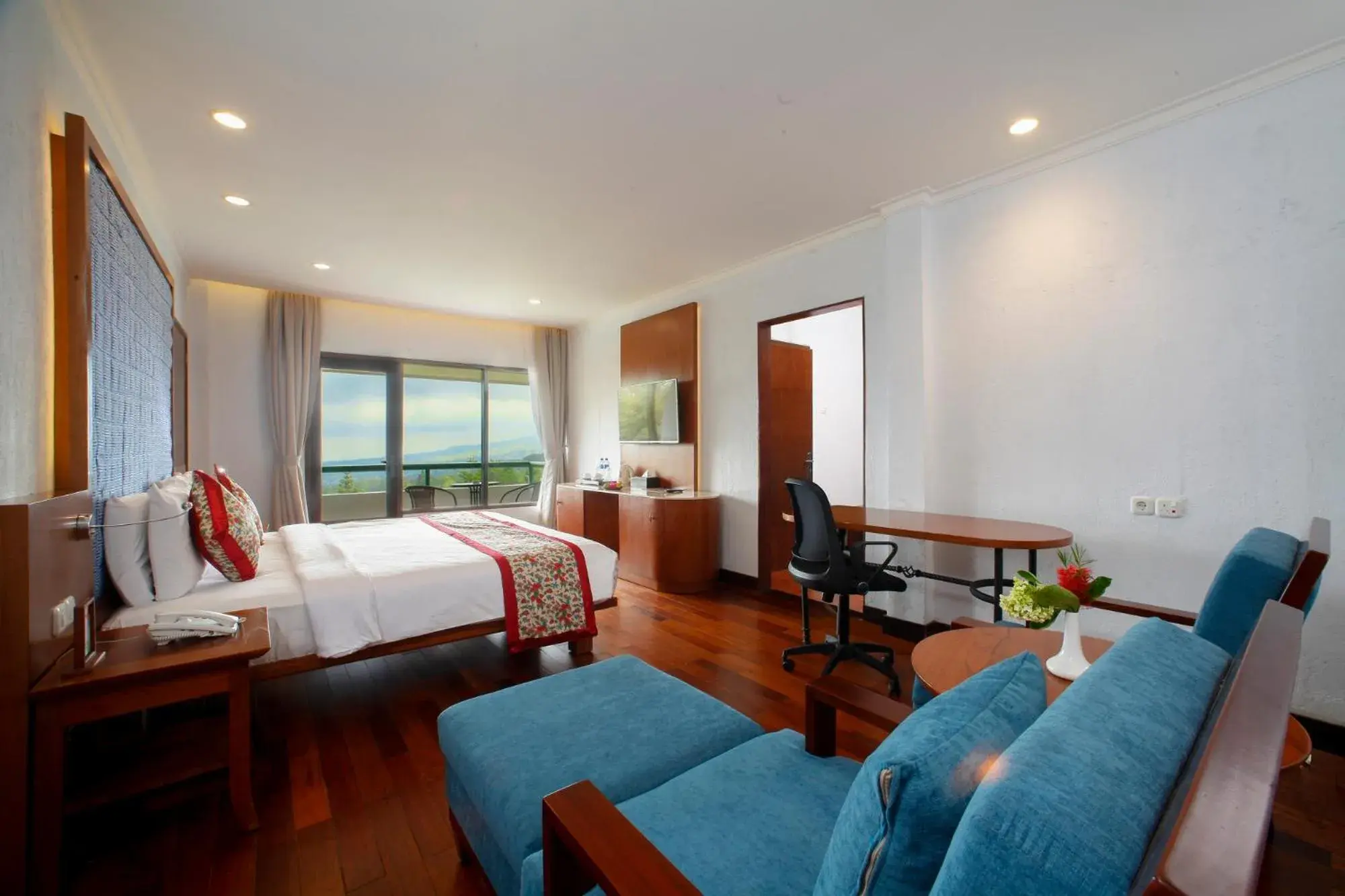 Executive Deluxe in Puncak Pass Resort Executive Deluxe in Puncak Pass Resort